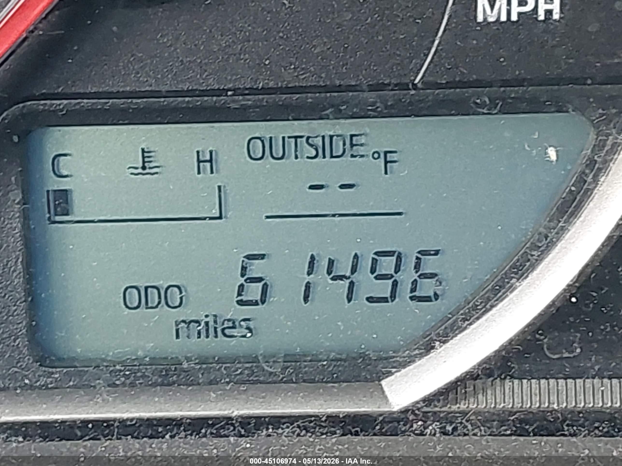2014 Toyota Rav4 Le Серебряный vin: JTMZFREV6EJ014386