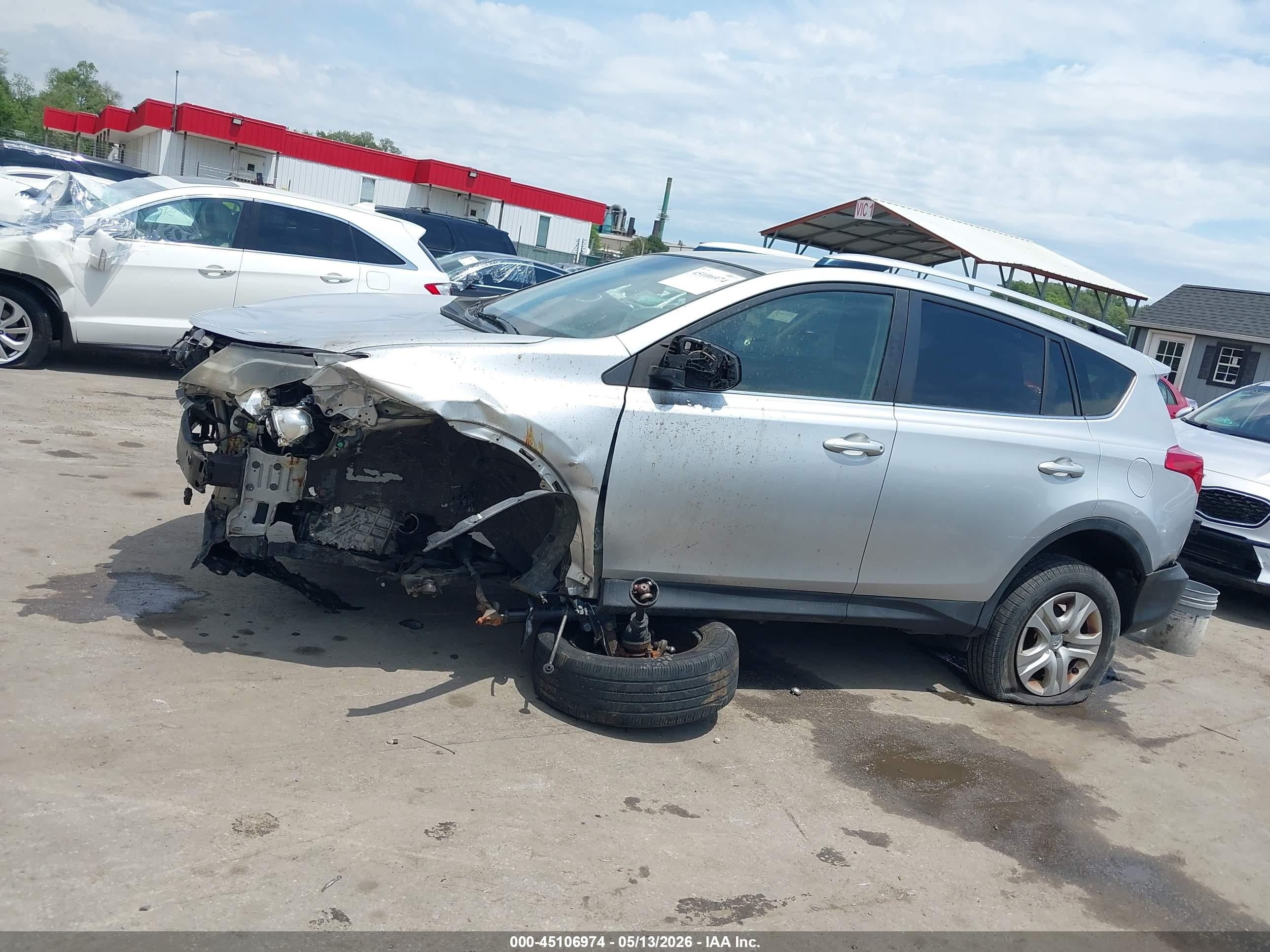 2014 Toyota Rav4 Le Серебряный vin: JTMZFREV6EJ014386
