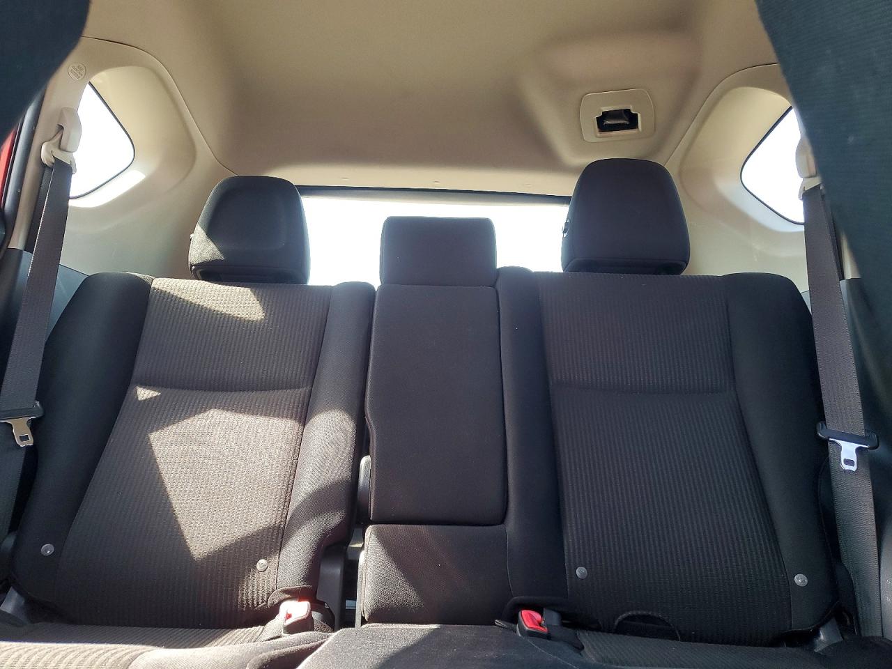 2014 Toyota Rav4 Le Red vin: JTMZFREV6EJ015036