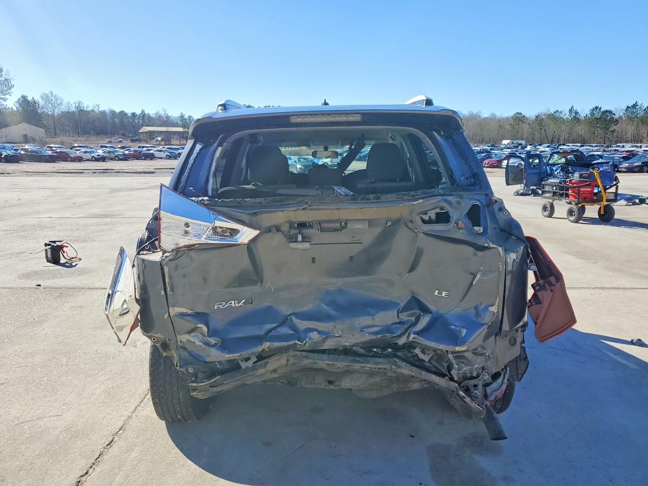 2015 Toyota Rav4 Le Gray vin: JTMZFREV6FD057108