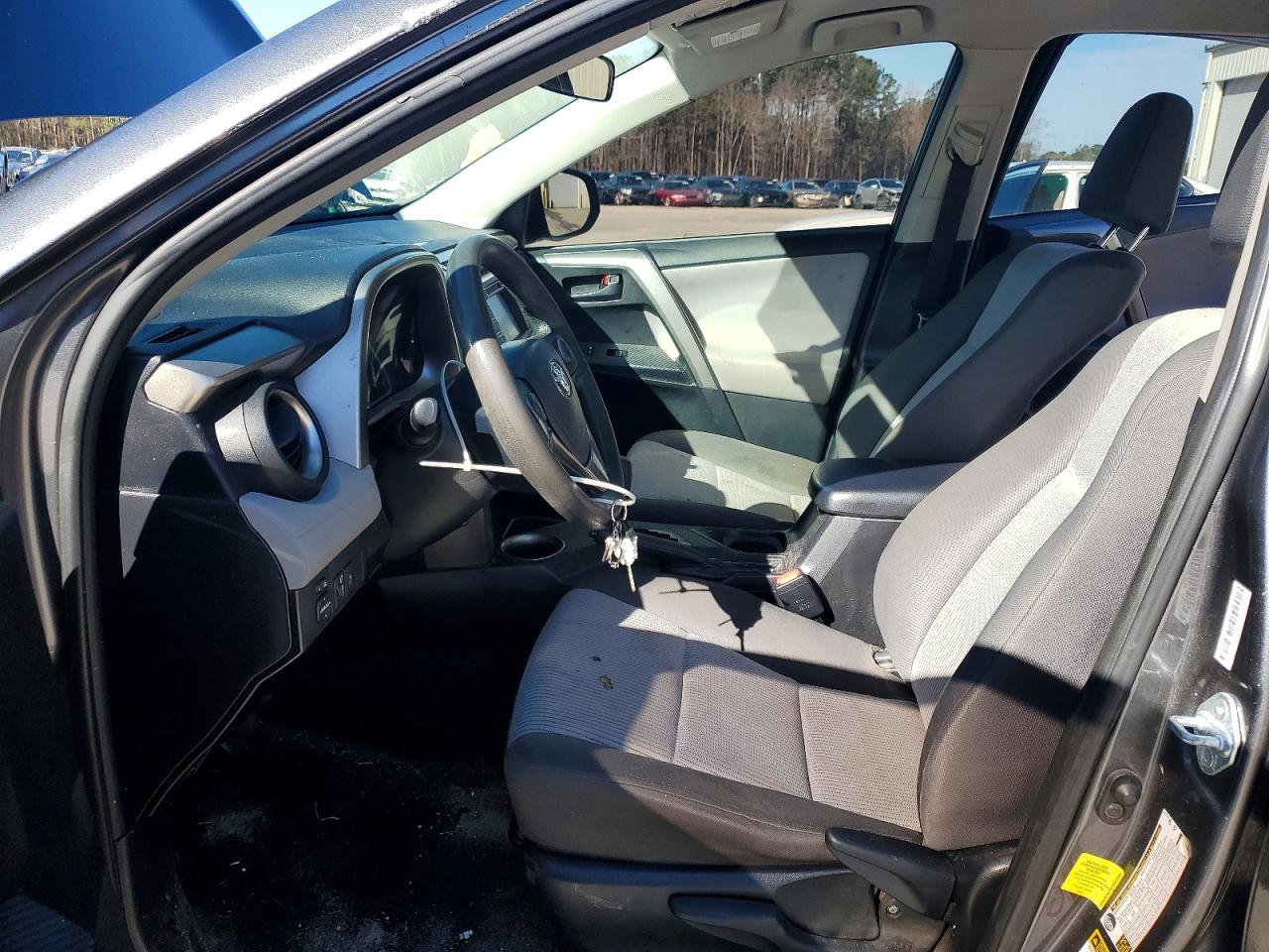 2015 Toyota Rav4 Le Gray vin: JTMZFREV6FD057108