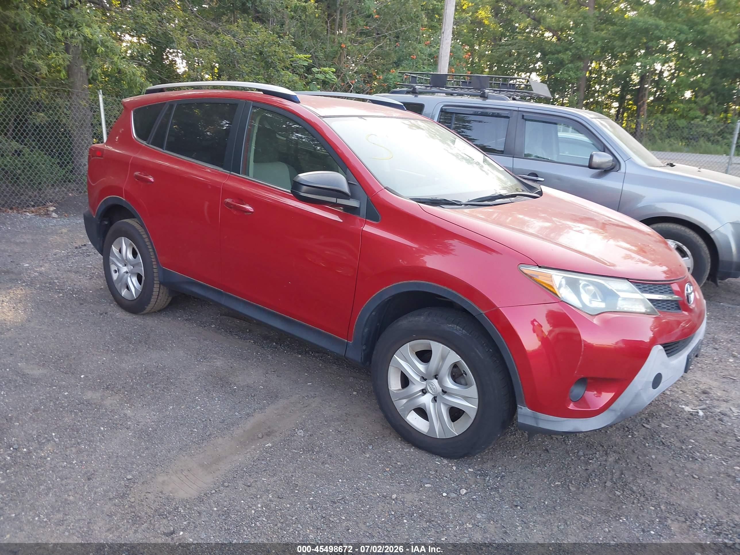 2015 Toyota Rav4 Le Красный vin: JTMZFREV6FD073146