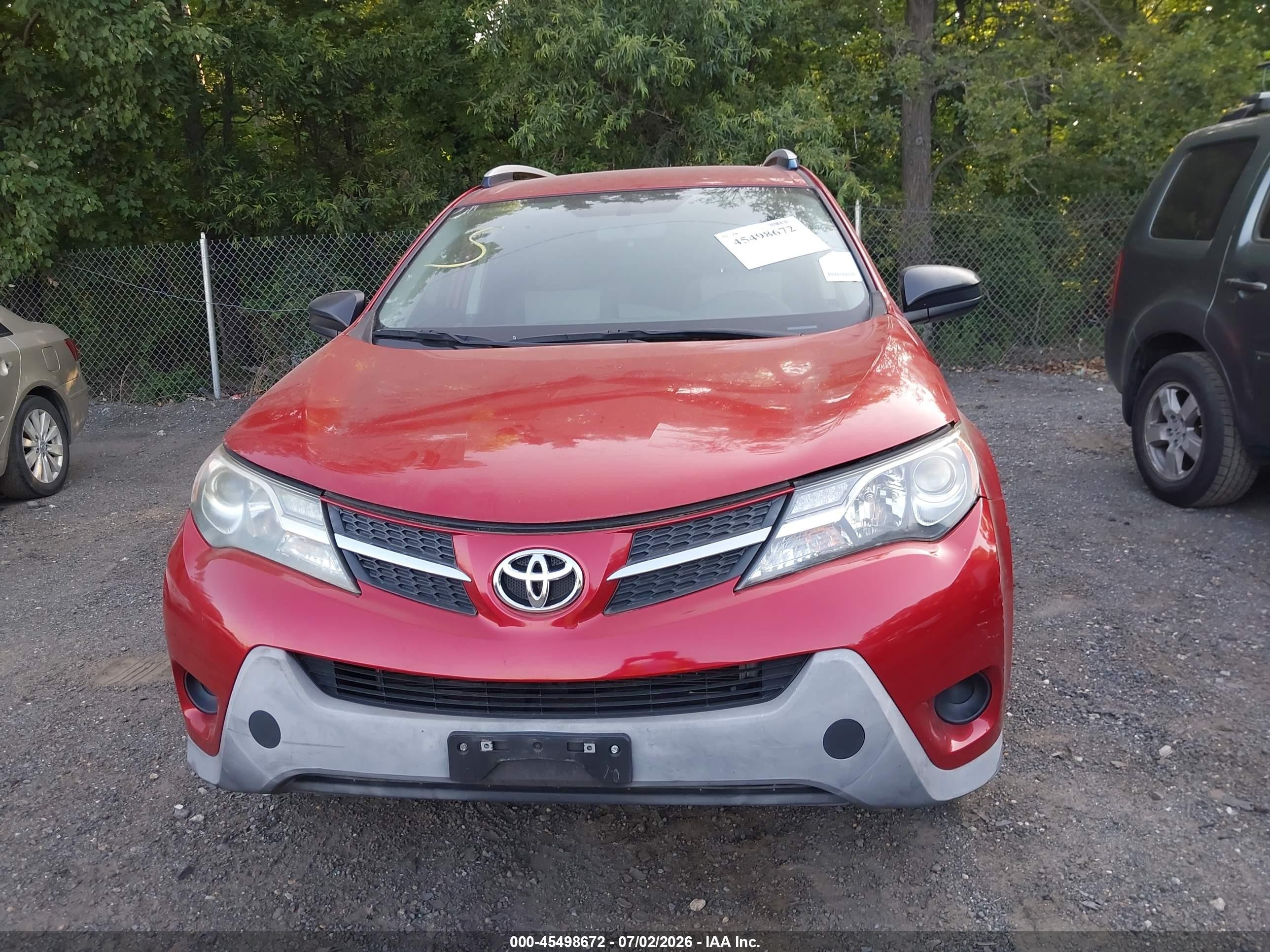 2015 Toyota Rav4 Le Красный vin: JTMZFREV6FD073146