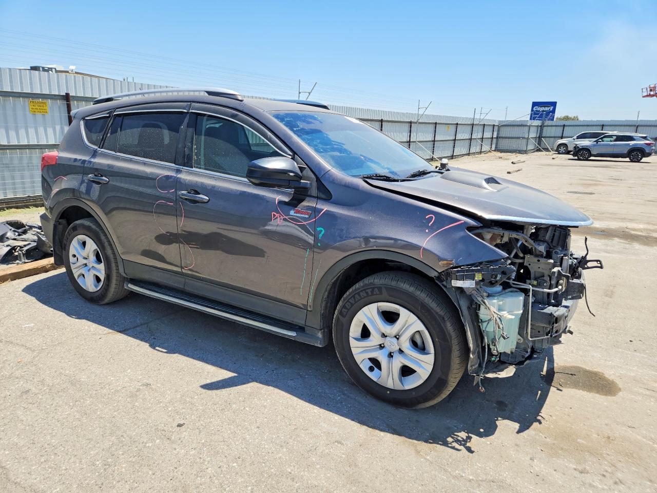 2015 Toyota Rav4 Le Gray vin: JTMZFREV6FJ031786