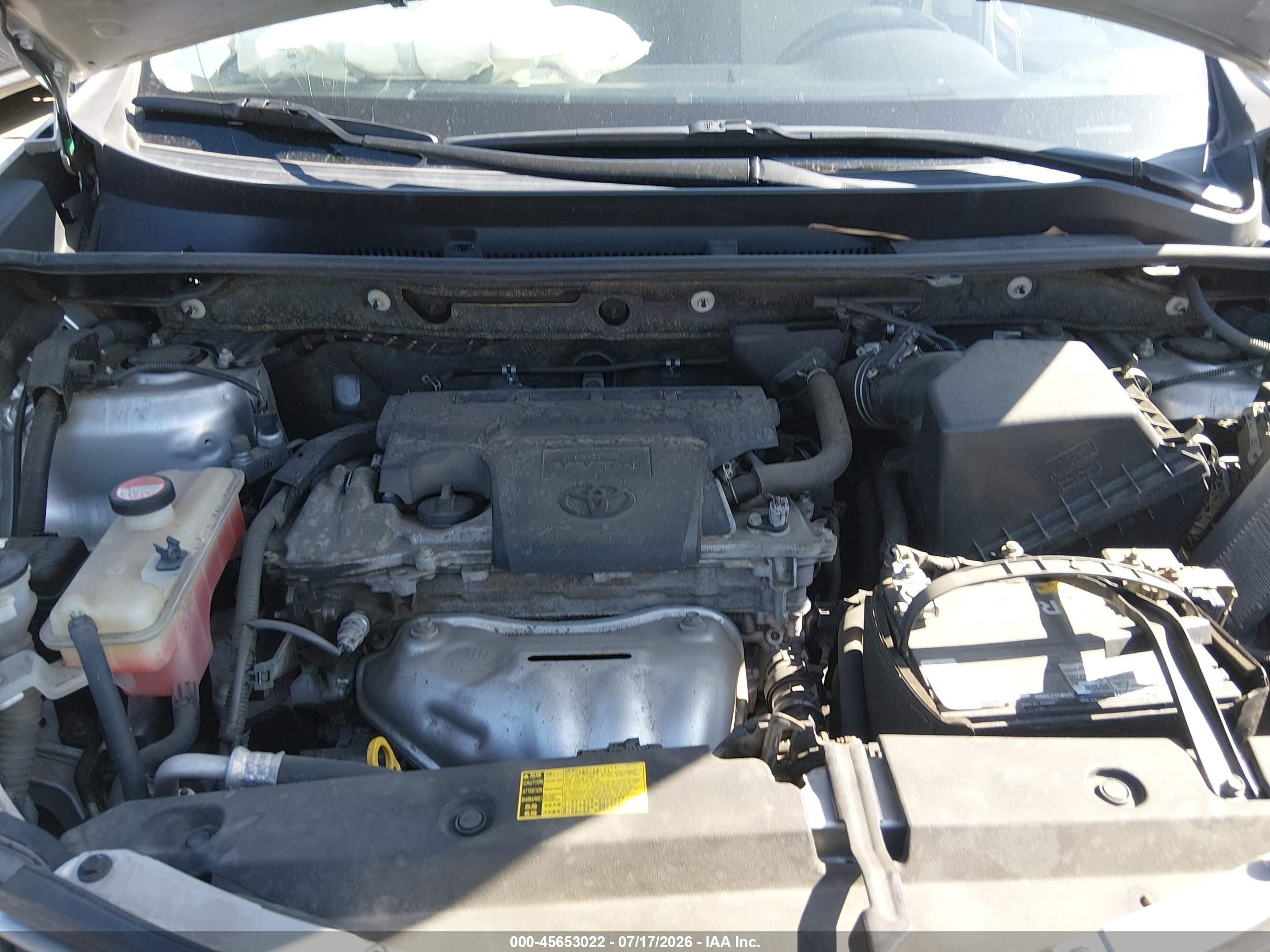 2015 Toyota Rav4 Le Серебряный vin: JTMZFREV6FJ040990