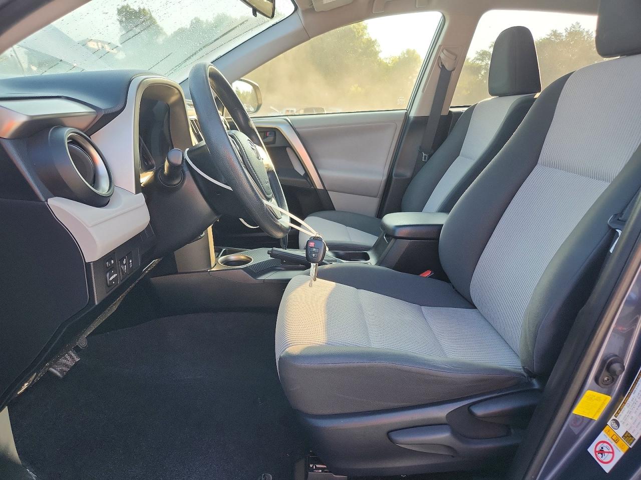 2013 Toyota Rav4 Le Blue vin: JTMZFREV7D5011049
