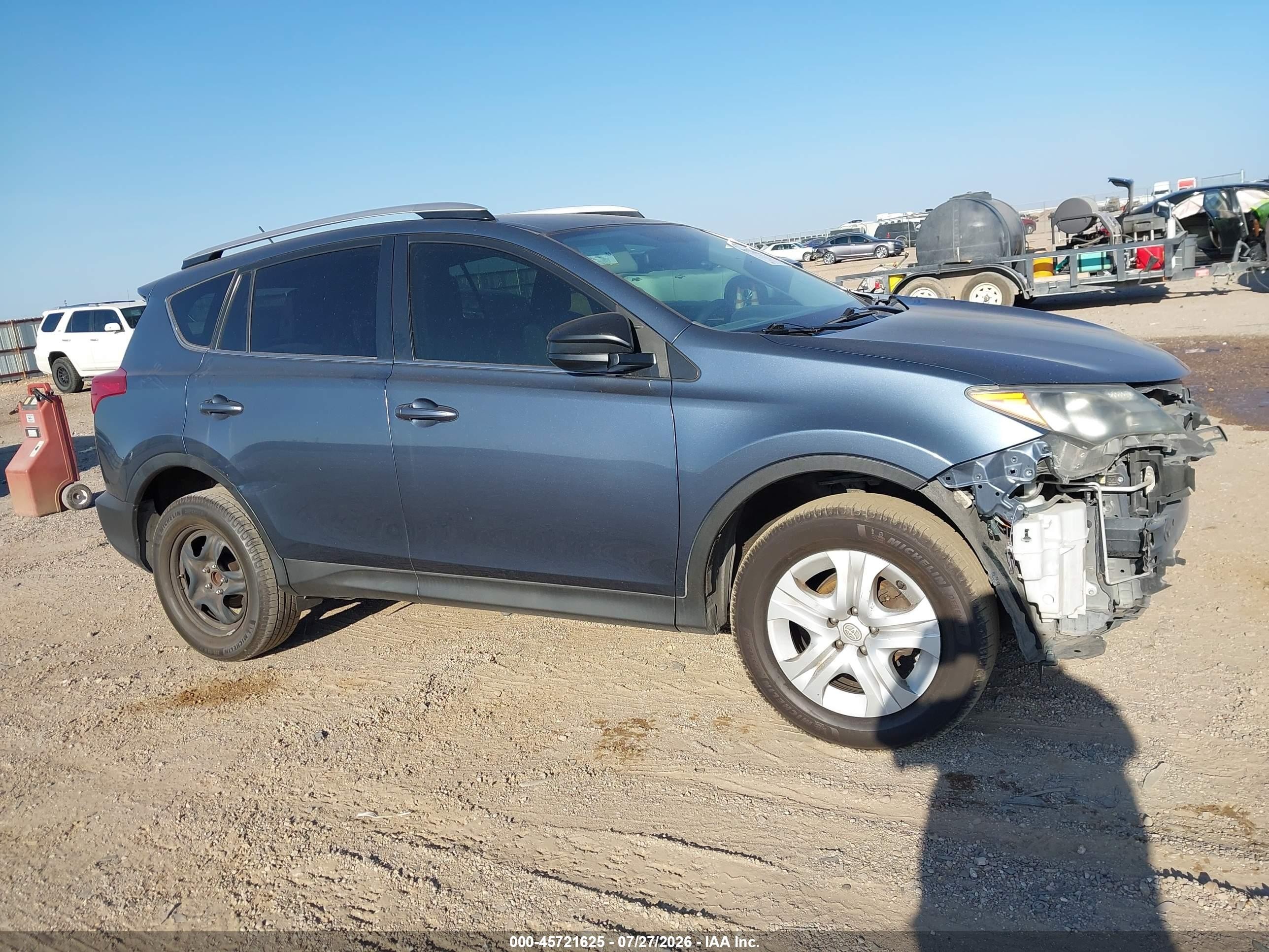 2014 Toyota Rav4 Le Blue vin: JTMZFREV7ED033799