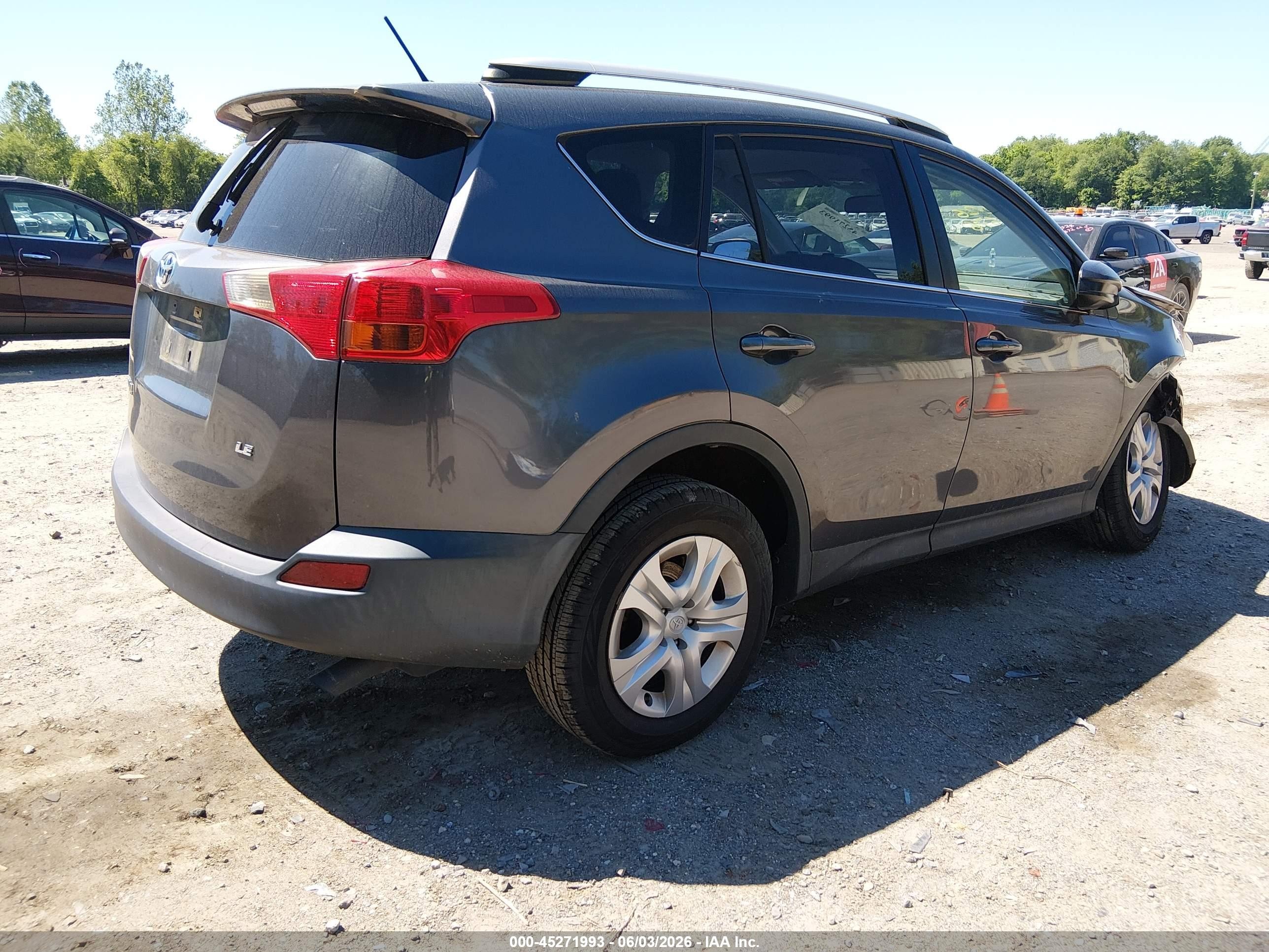 2014 Toyota Rav4 Le Gray vin: JTMZFREV7EJ000349