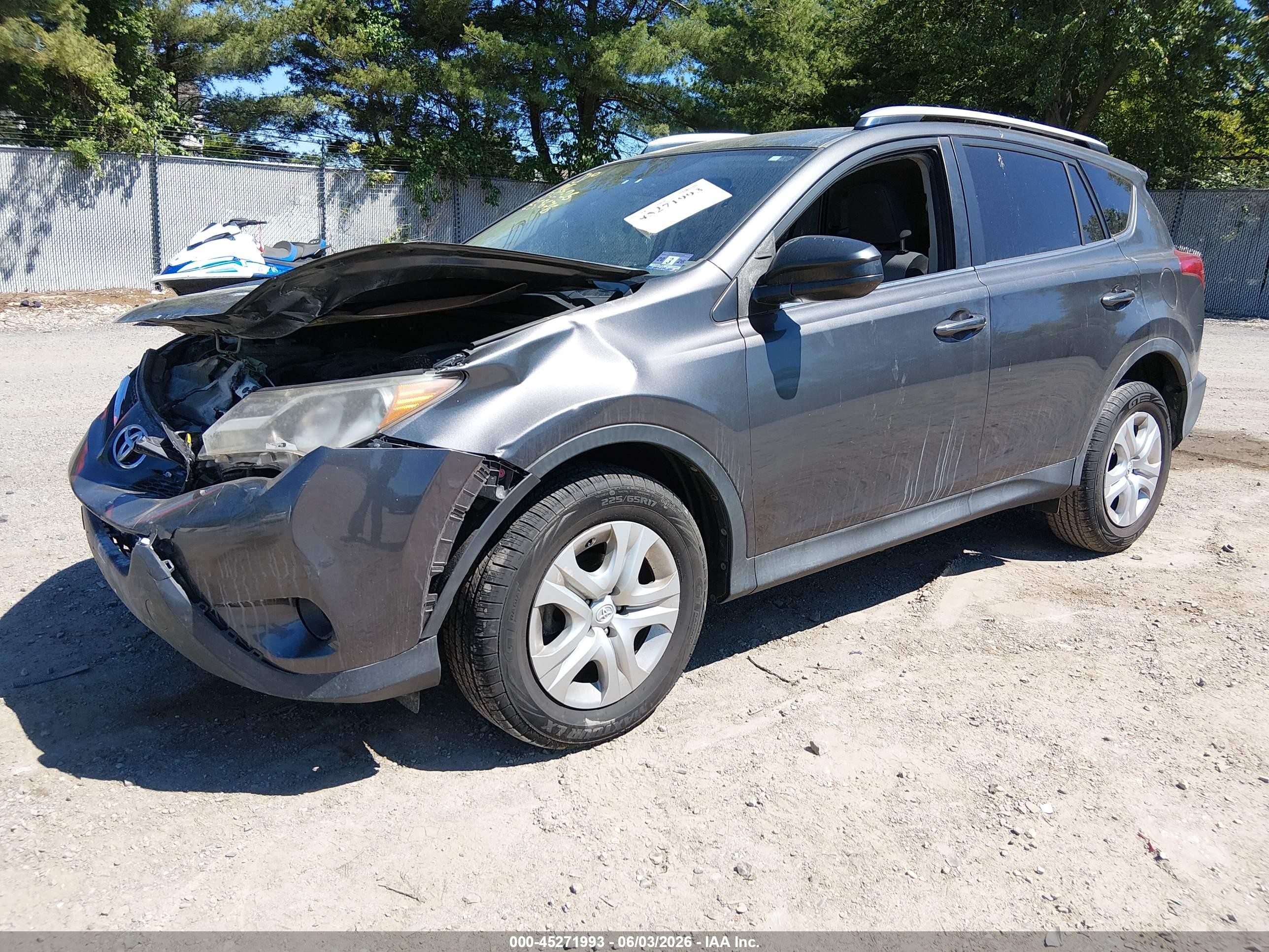 2014 Toyota Rav4 Le Gray vin: JTMZFREV7EJ000349