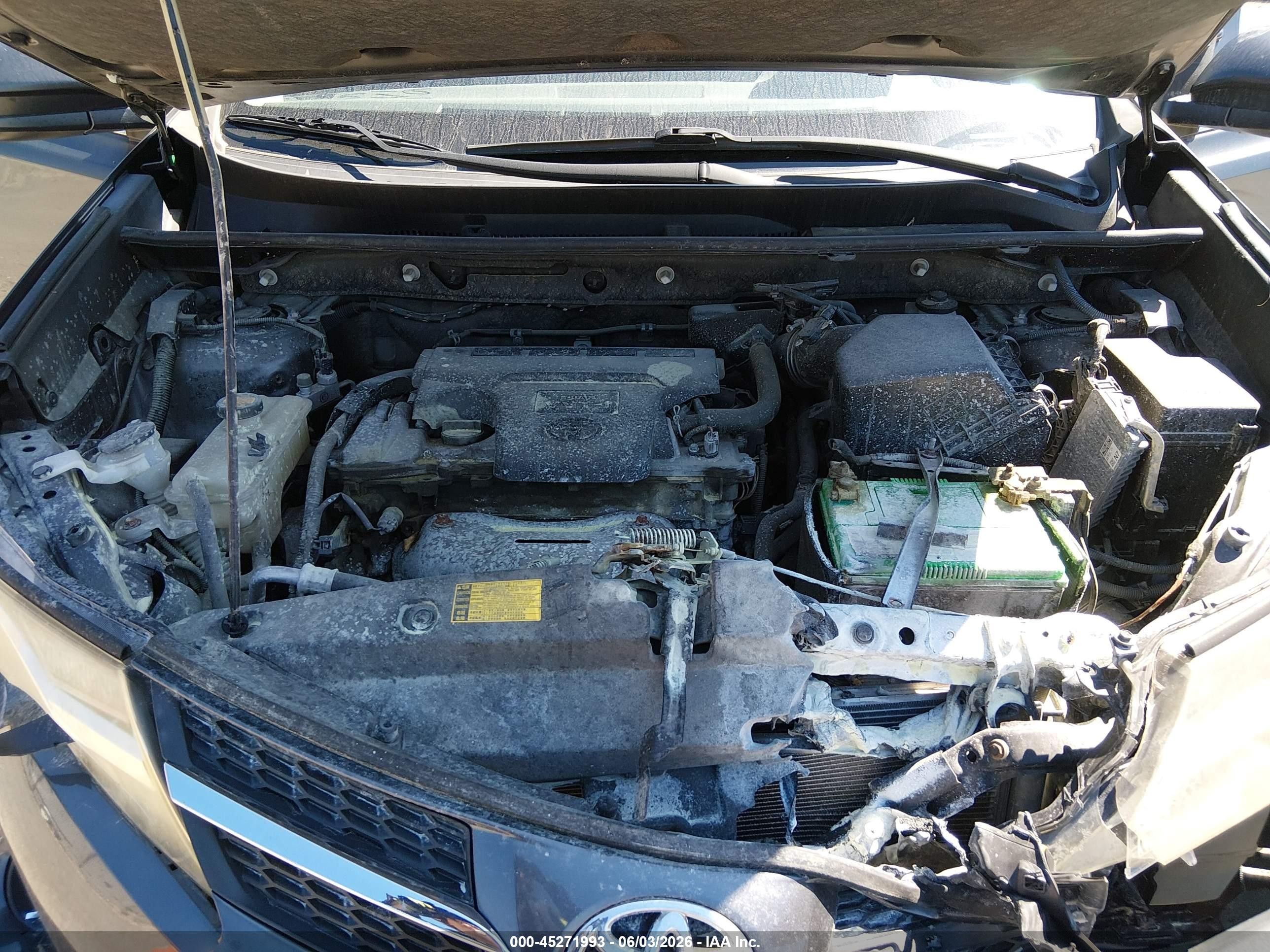 2014 Toyota Rav4 Le Gray vin: JTMZFREV7EJ000349