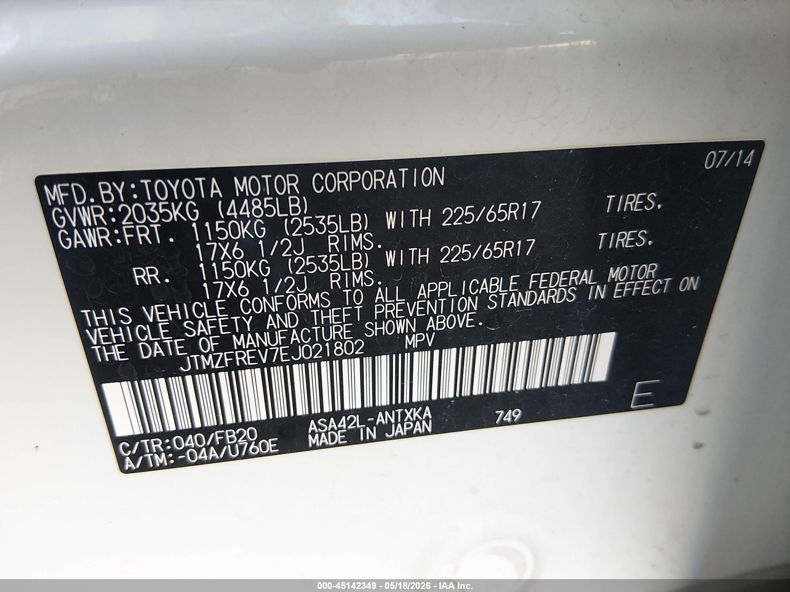 2014 Toyota Rav4 Le White vin: JTMZFREV7EJ021802