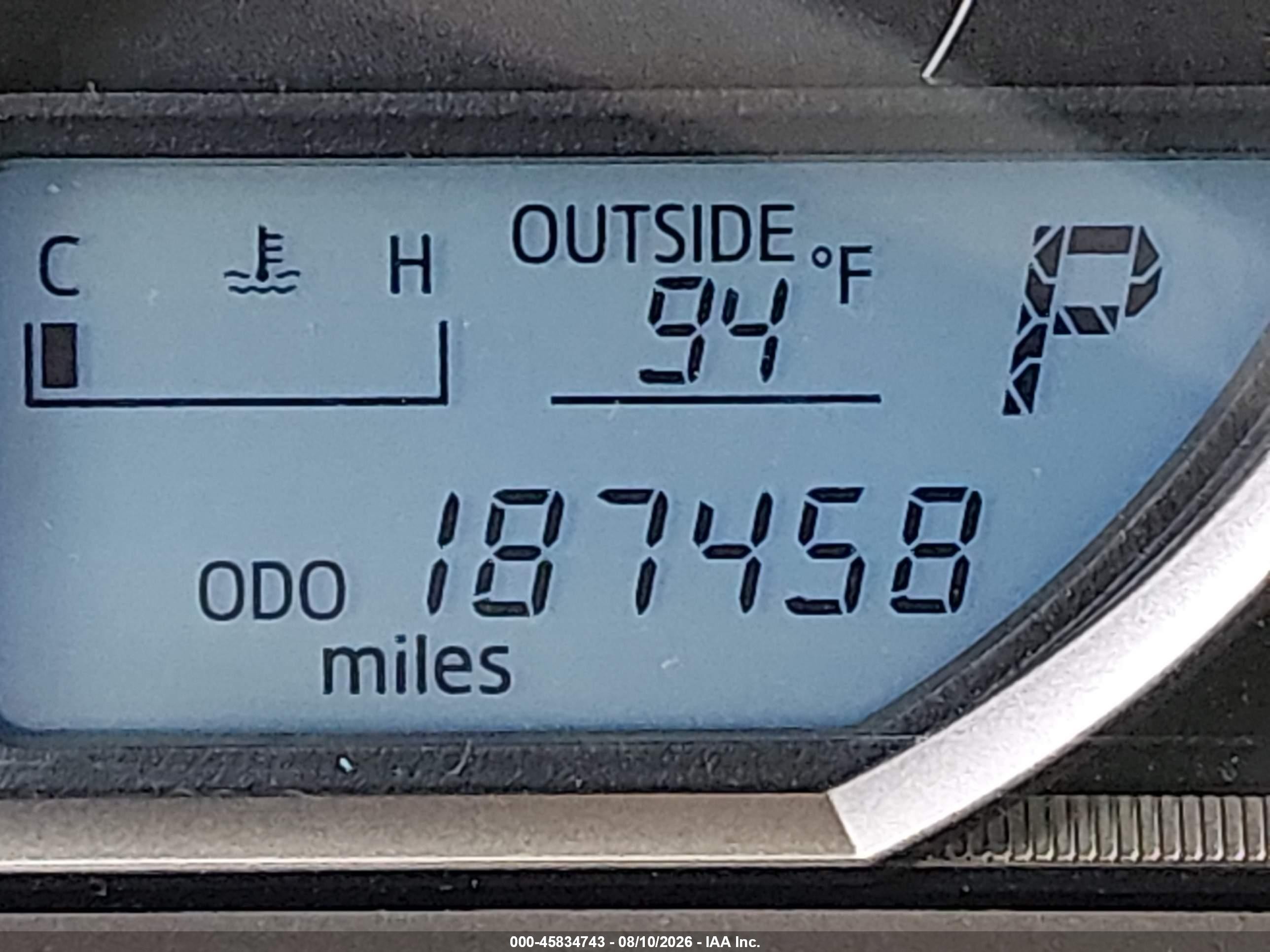 2015 Toyota Rav4 Le Brown vin: JTMZFREV7FD060633