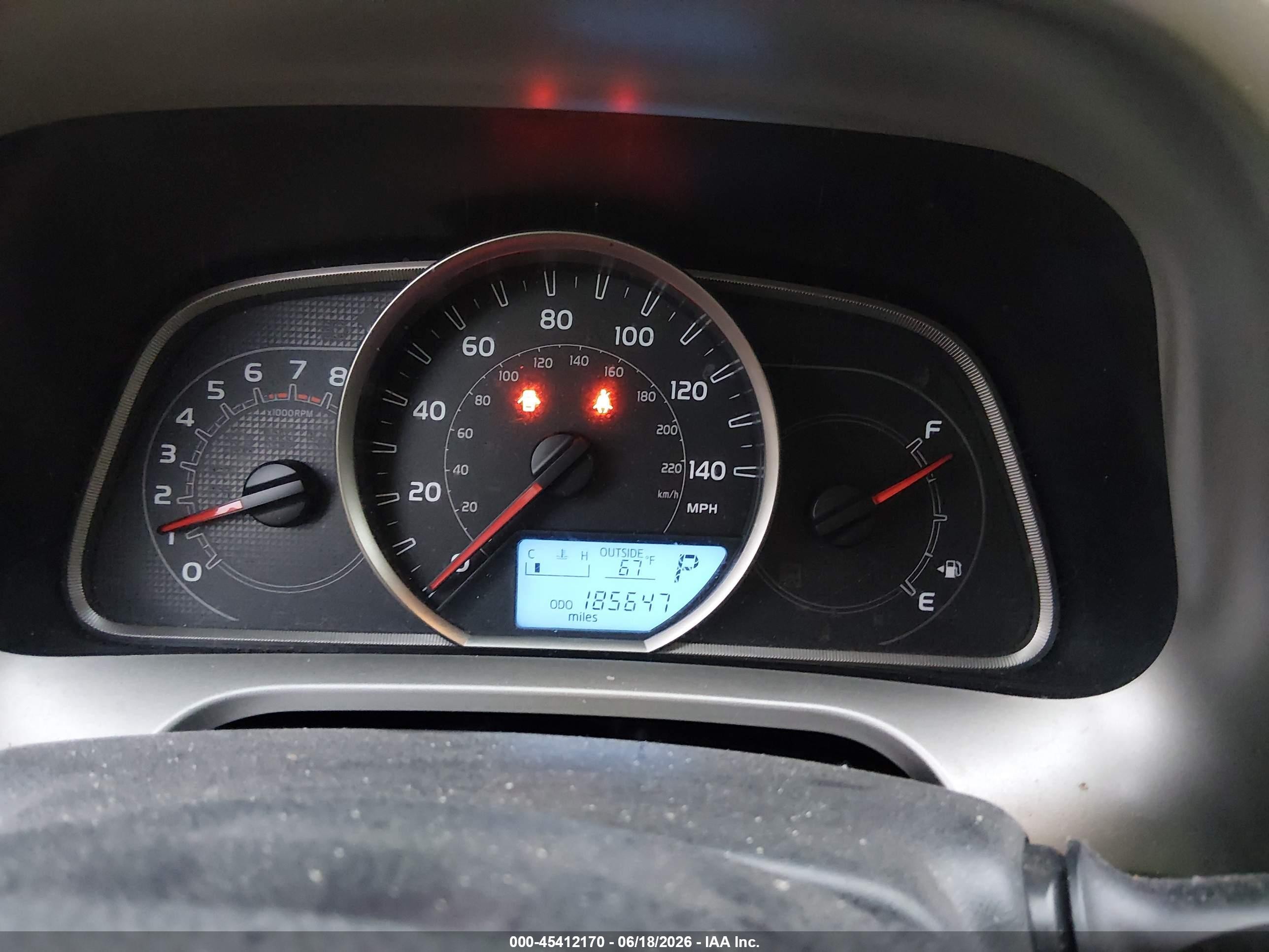 2015 Toyota Rav4 Le Red vin: JTMZFREV7FJ025804