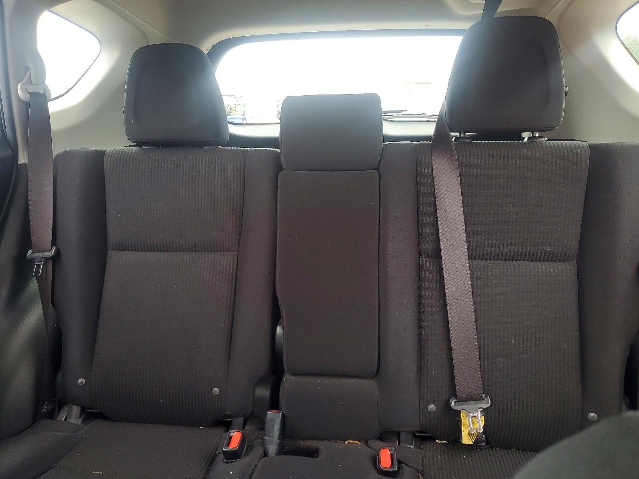 2018 Toyota Rav4 Le Gray vin: JTMZFREV7JJ178739