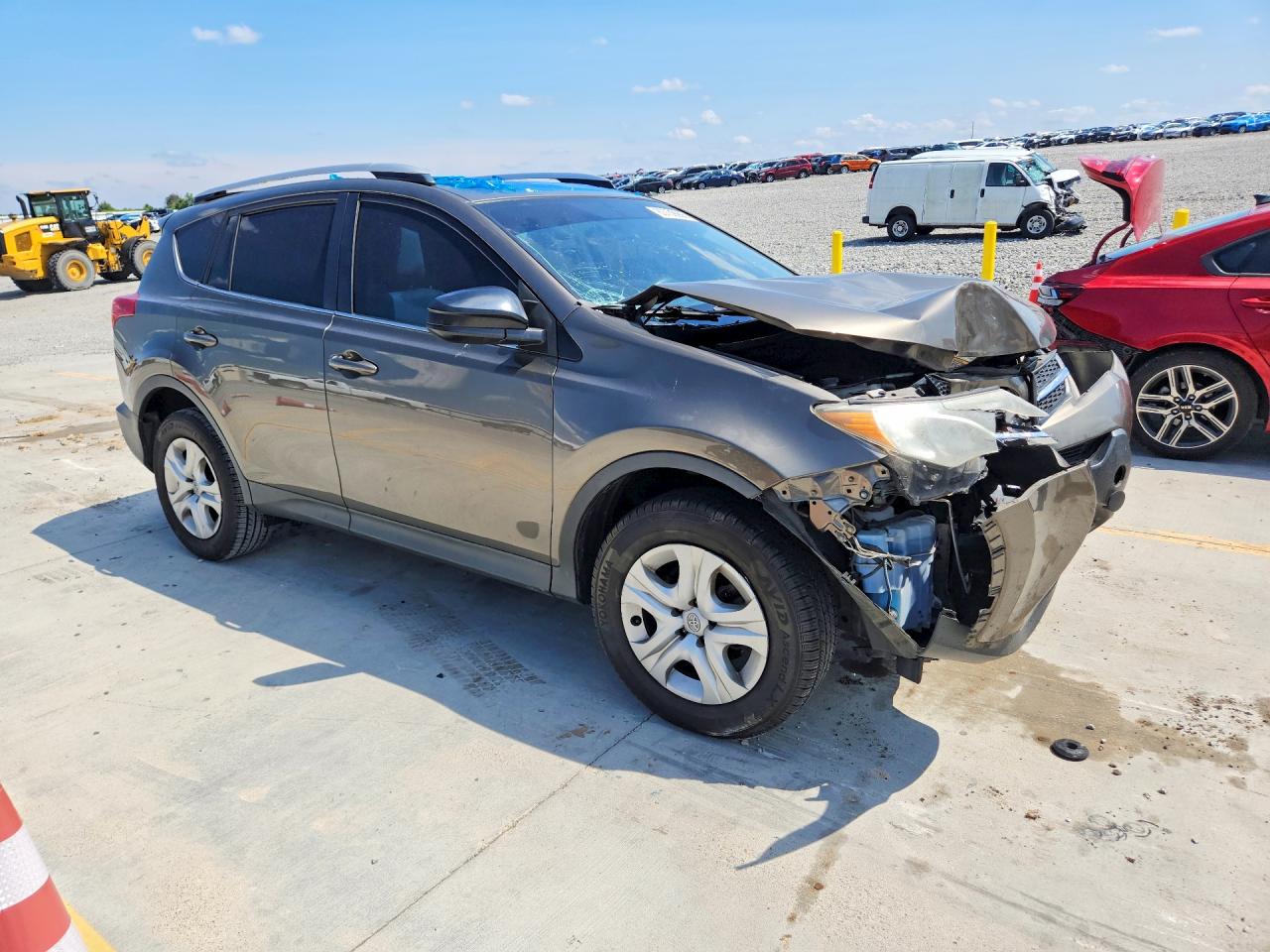 2013 Toyota Rav4 Le Brown vin: JTMZFREV8D5008919
