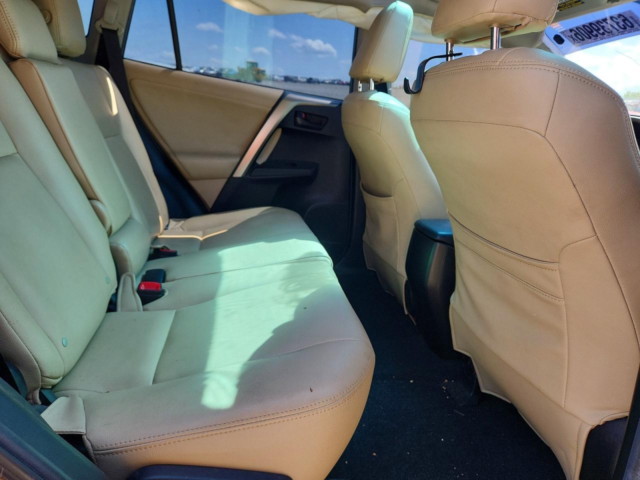 2013 Toyota Rav4 Le Brown vin: JTMZFREV8D5008919