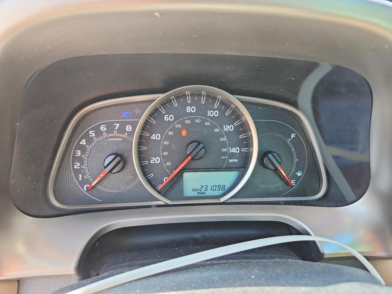 2013 Toyota Rav4 Le Brown vin: JTMZFREV8D5008919