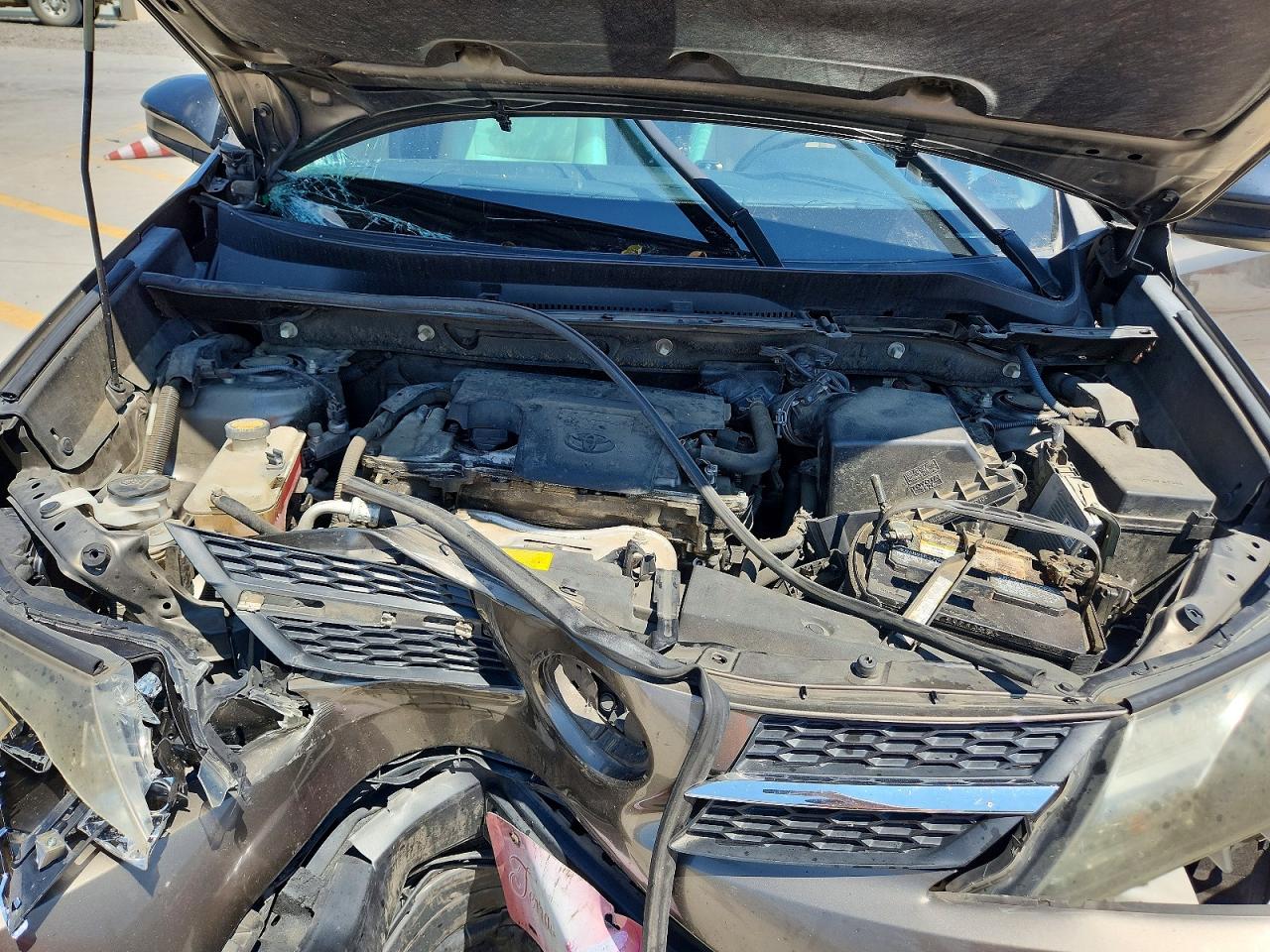 2013 Toyota Rav4 Le Brown vin: JTMZFREV8D5008919