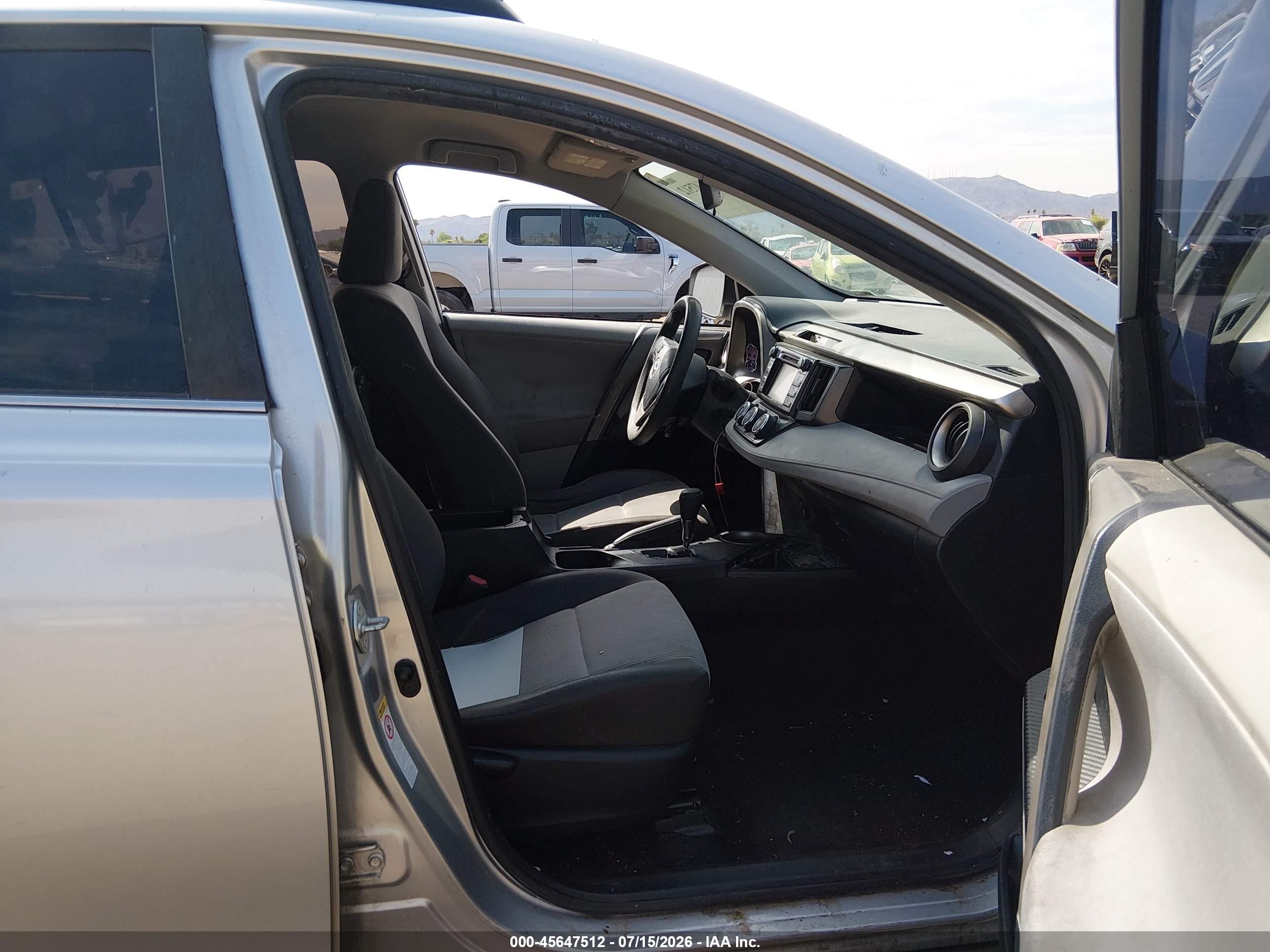 2013 Toyota Rav4 Le Серебряный vin: JTMZFREV8D5014252