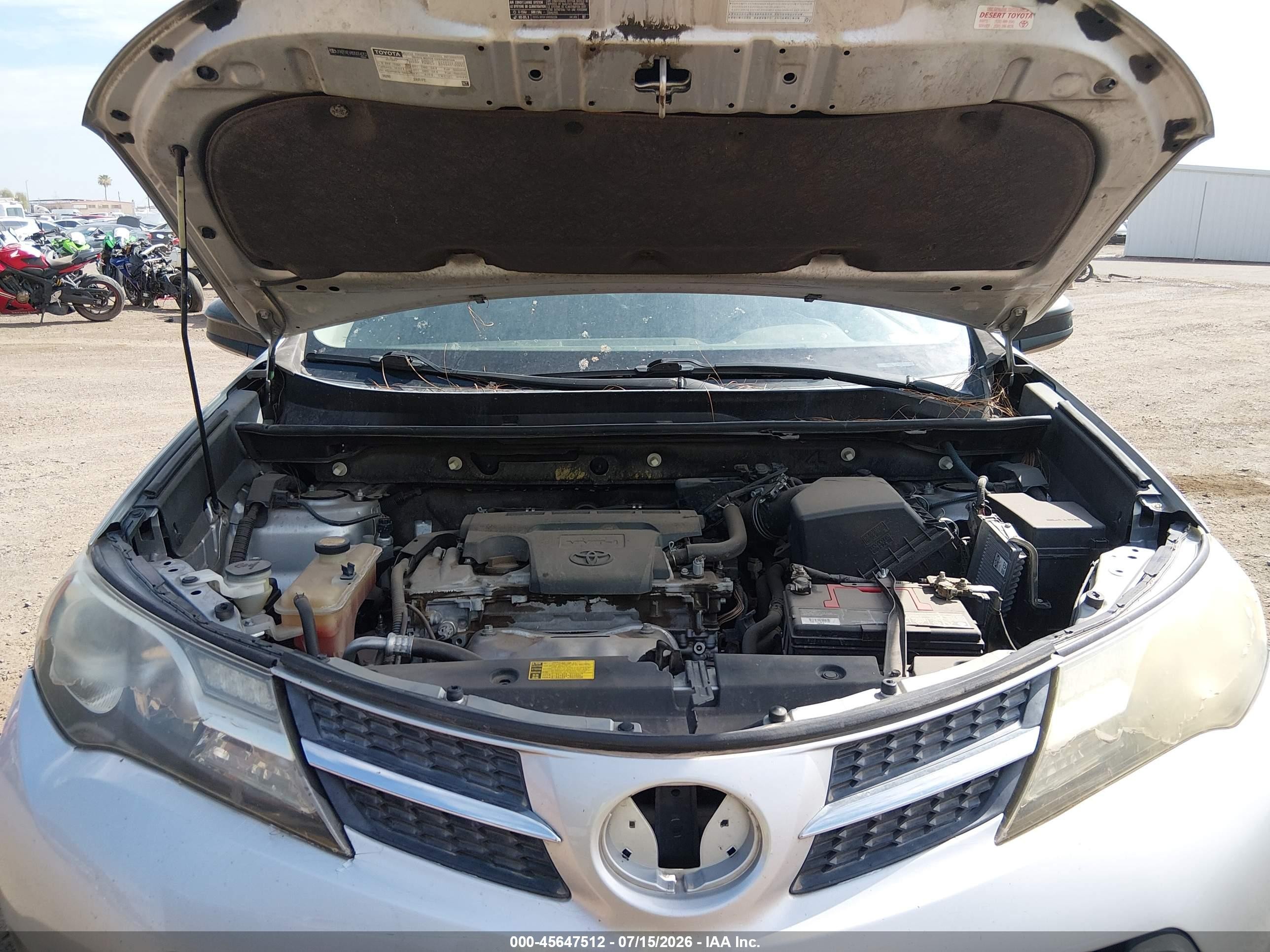 2013 Toyota Rav4 Le Серебряный vin: JTMZFREV8D5014252
