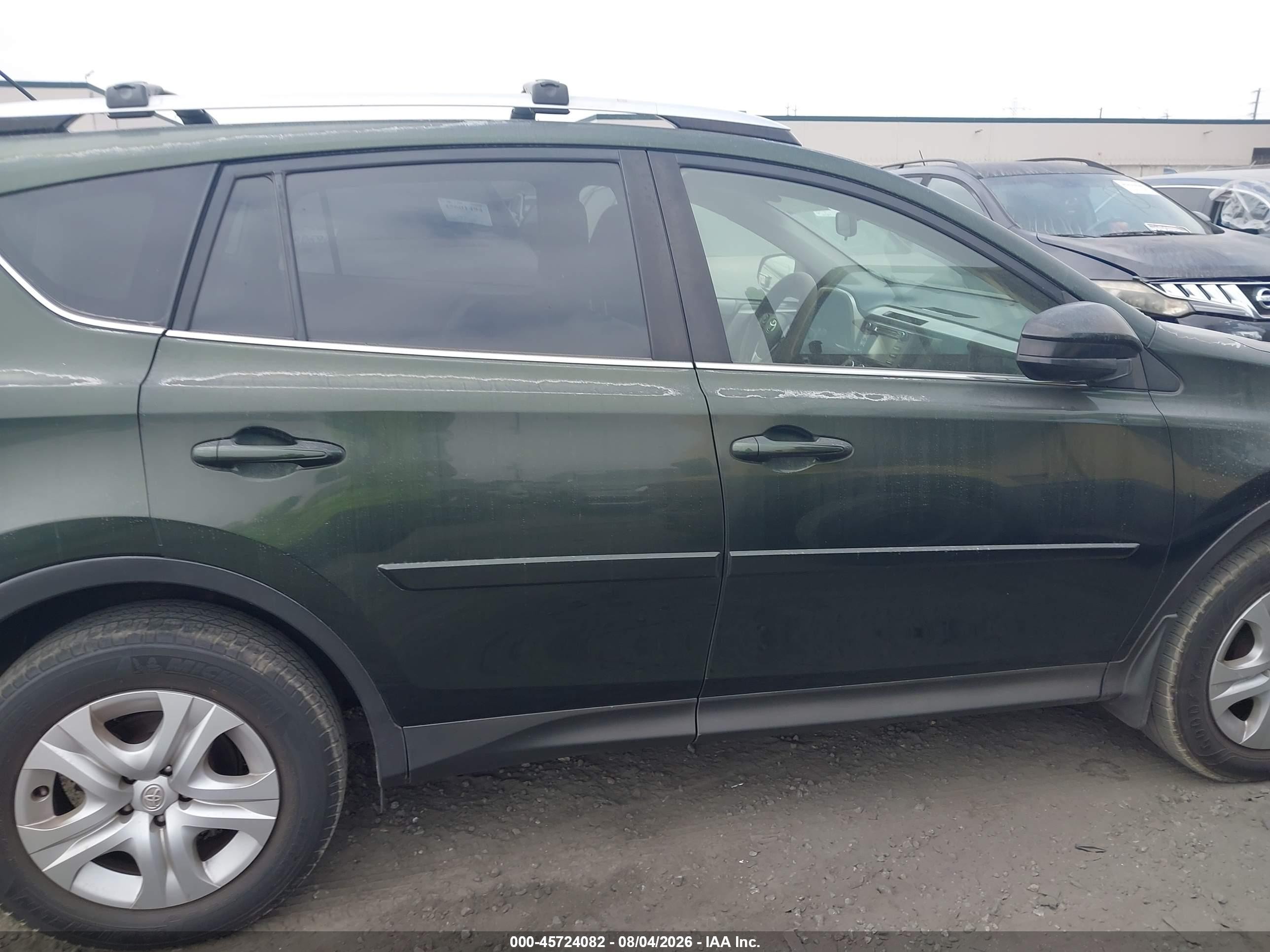 2013 Toyota Rav4 Le Green vin: JTMZFREV8D5017894
