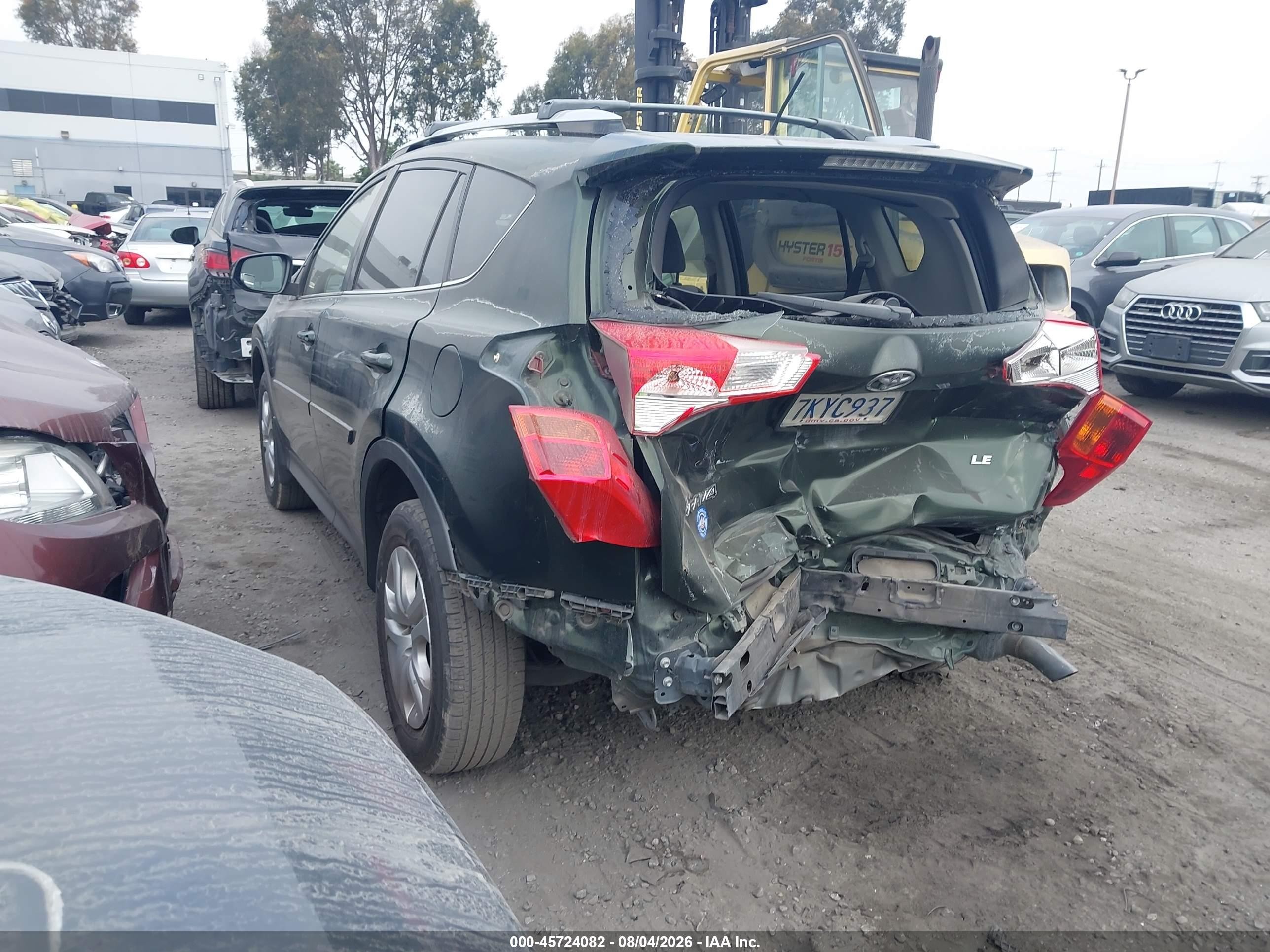 2013 Toyota Rav4 Le Green vin: JTMZFREV8D5017894