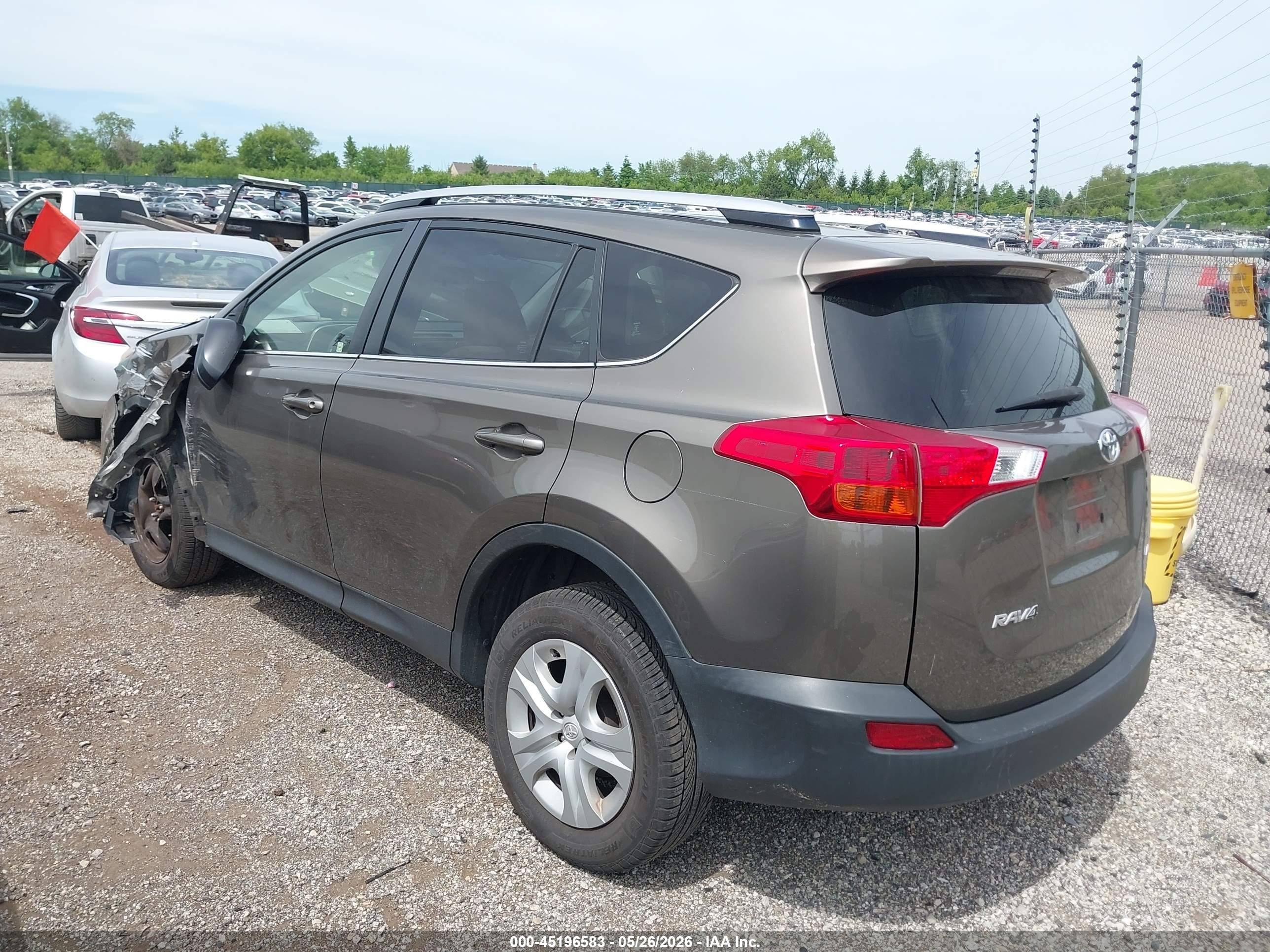2013 Toyota Rav4 Le Brown vin: JTMZFREV8DD003404