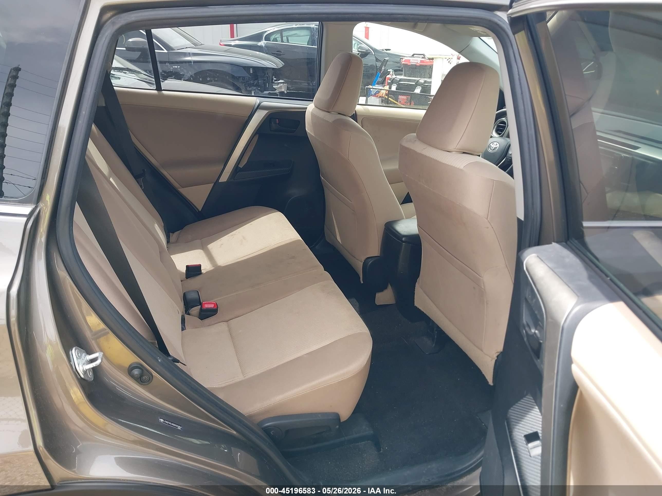 2013 Toyota Rav4 Le Brown vin: JTMZFREV8DD003404