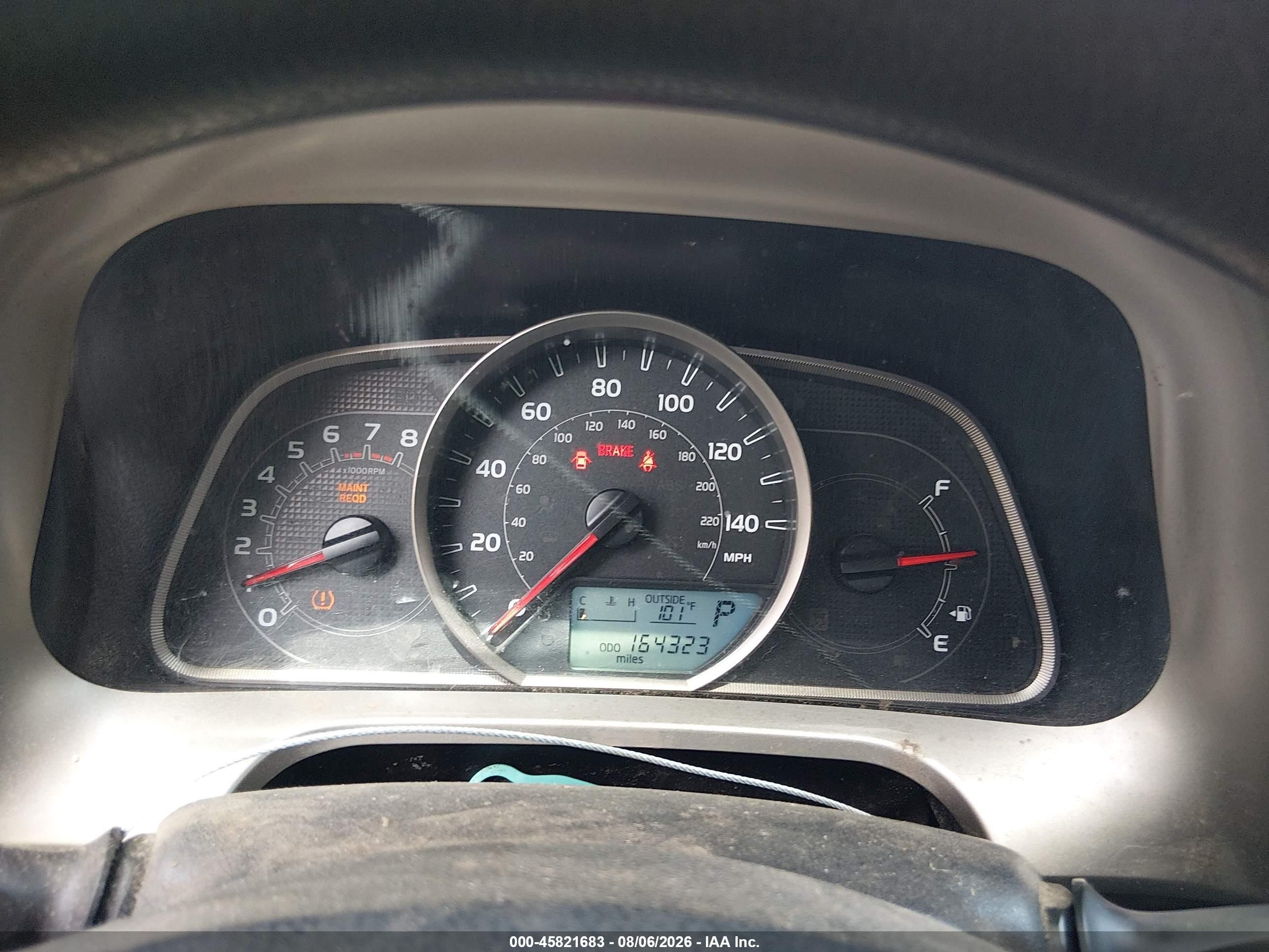 2014 Toyota Rav4 Le Red vin: JTMZFREV8ED034525