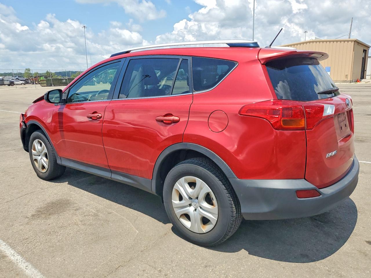2014 Toyota Rav4 Le Красный vin: JTMZFREV8EJ000375