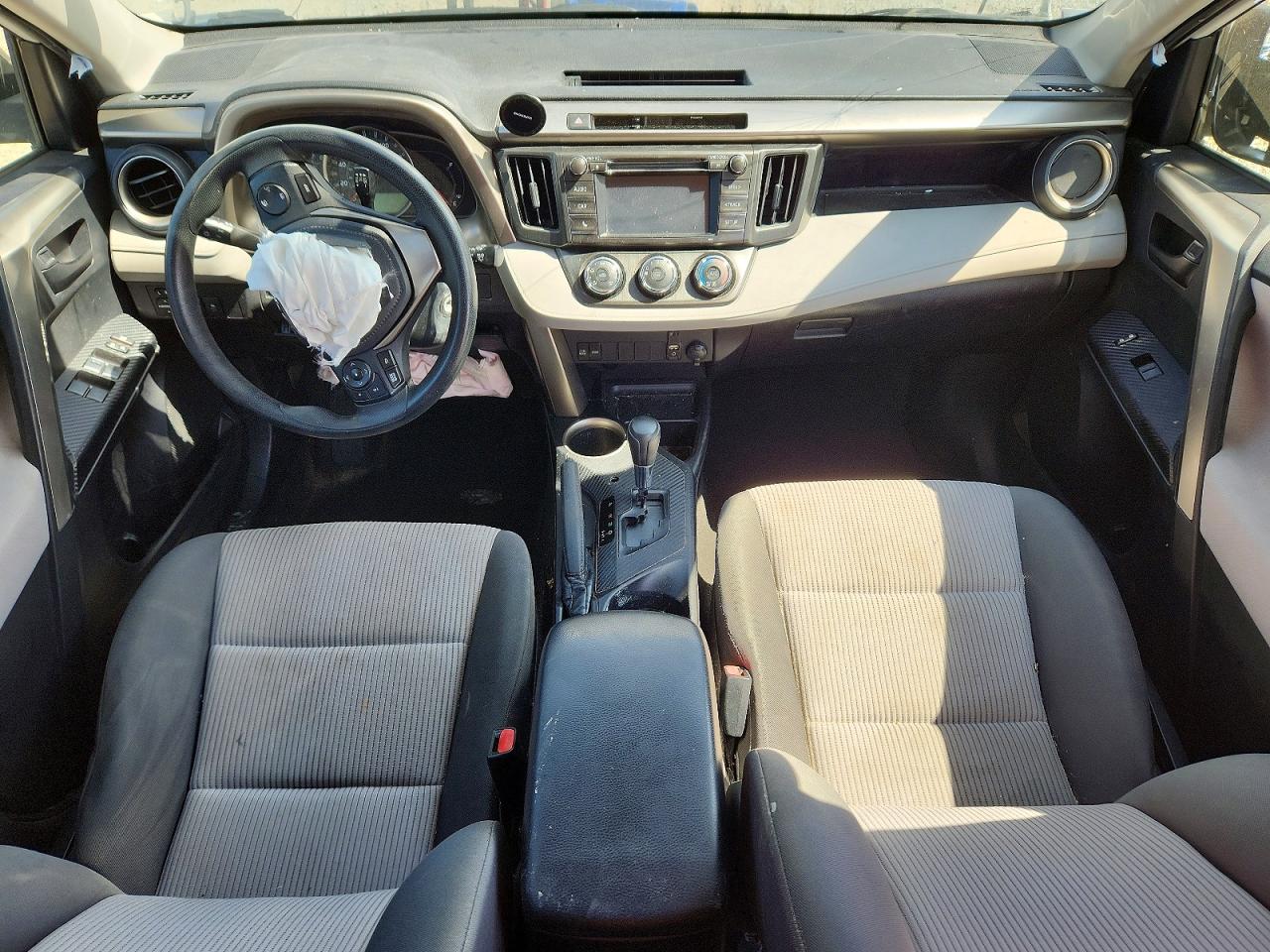 2014 Toyota Rav4 Le White vin: JTMZFREV8EJ023655