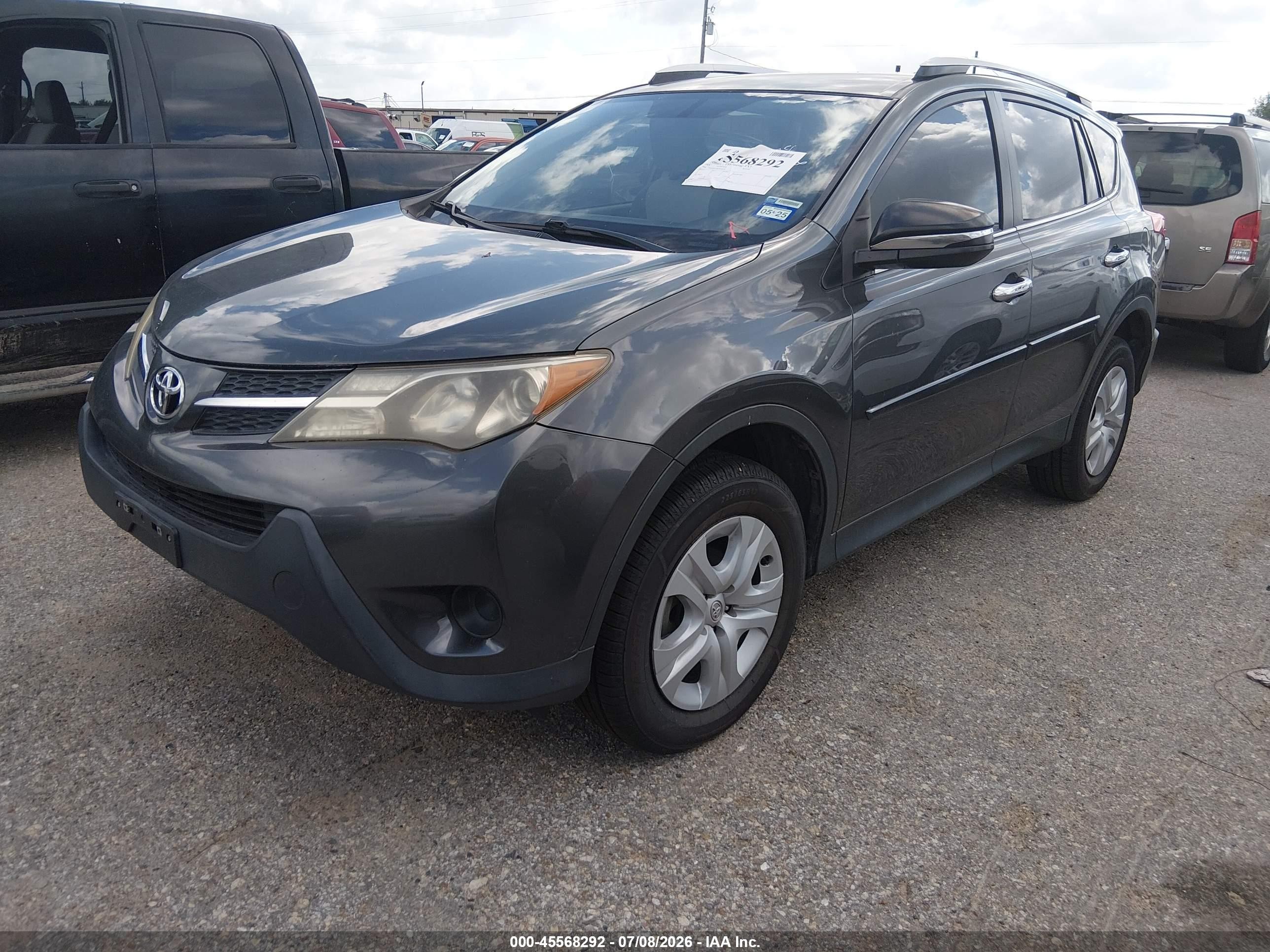 2015 Toyota Rav4 Le Gray vin: JTMZFREV8FD060978