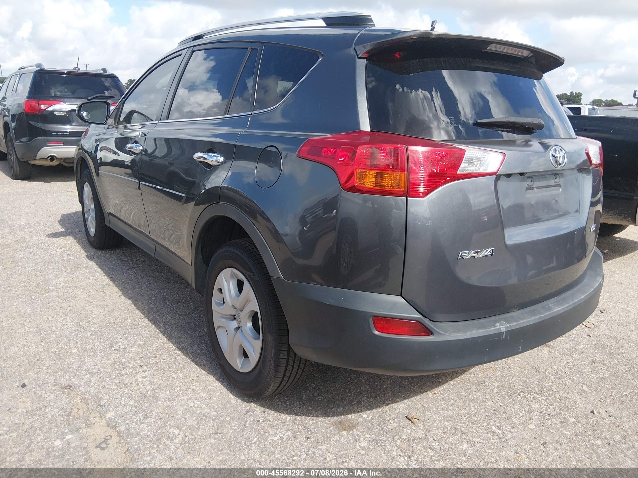 2015 Toyota Rav4 Le Gray vin: JTMZFREV8FD060978