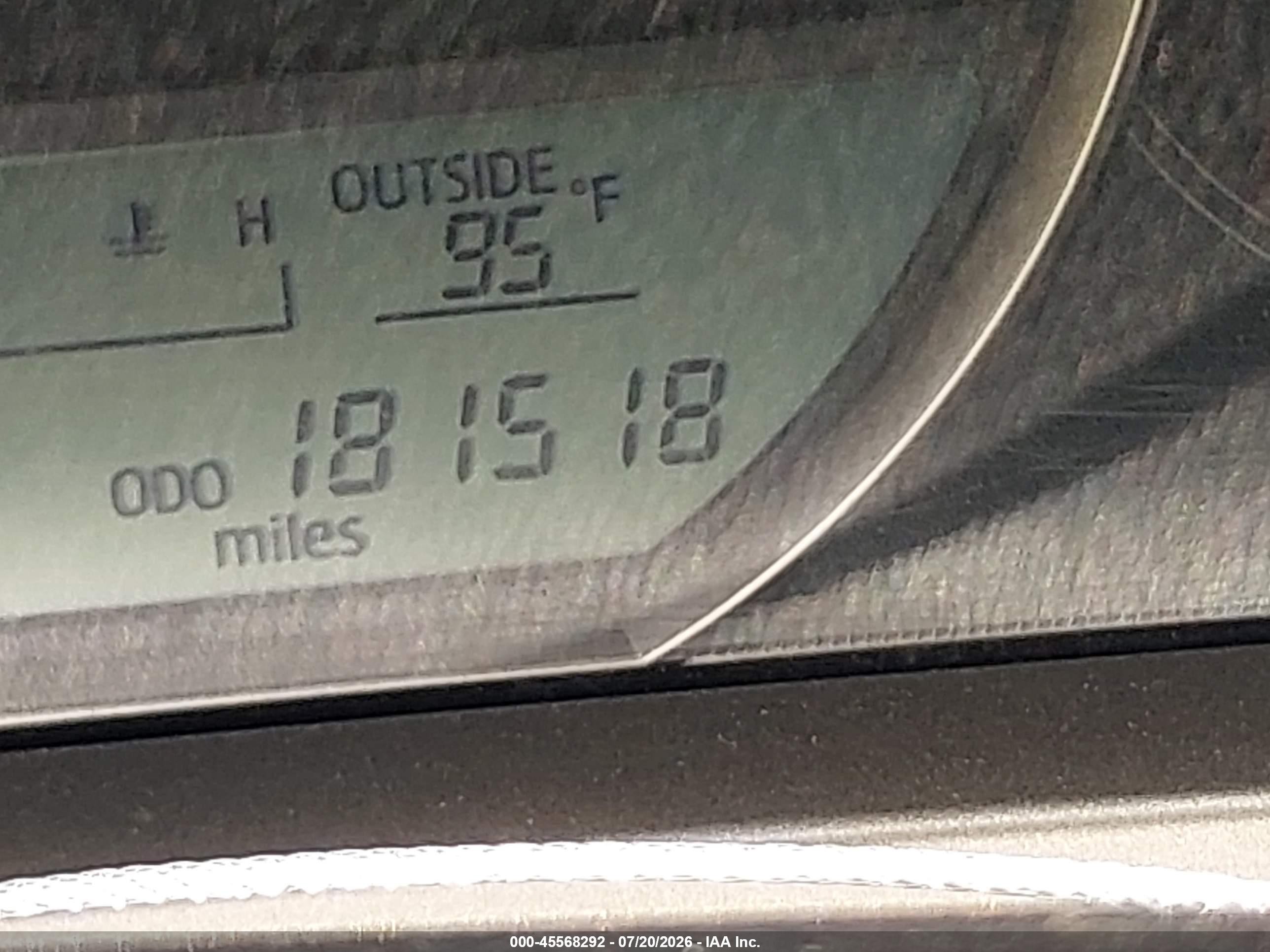 2015 Toyota Rav4 Le Gray vin: JTMZFREV8FD060978