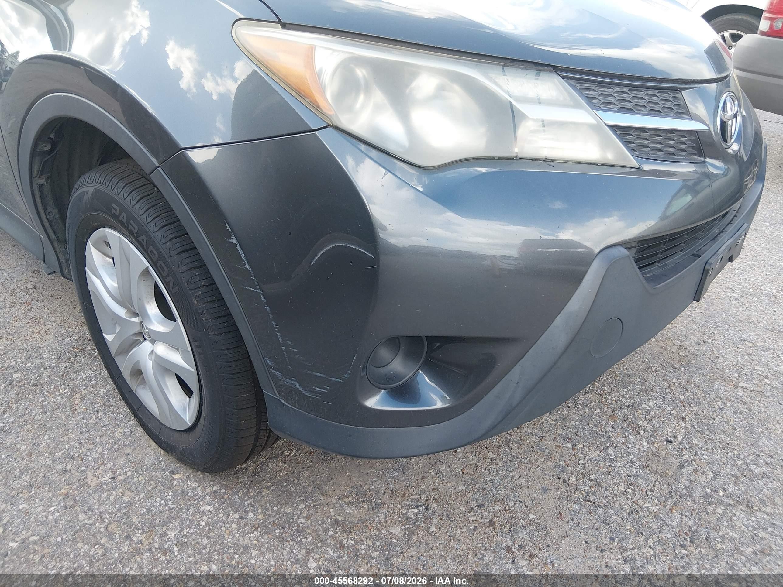 2015 Toyota Rav4 Le Gray vin: JTMZFREV8FD060978