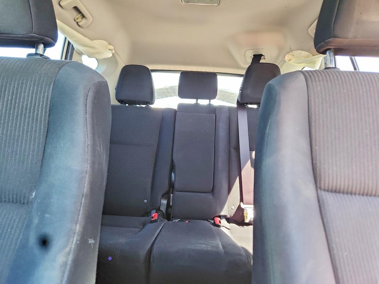 2015 Toyota Rav4 Le Brown vin: JTMZFREV8FD064335