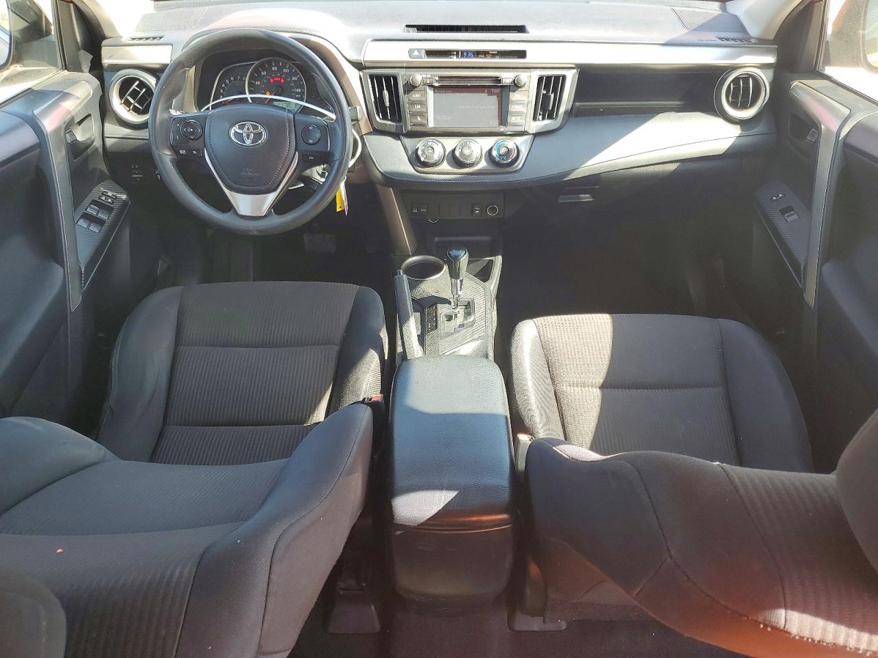 2015 Toyota Rav4 Le Оранжевый vin: JTMZFREV8FD069888