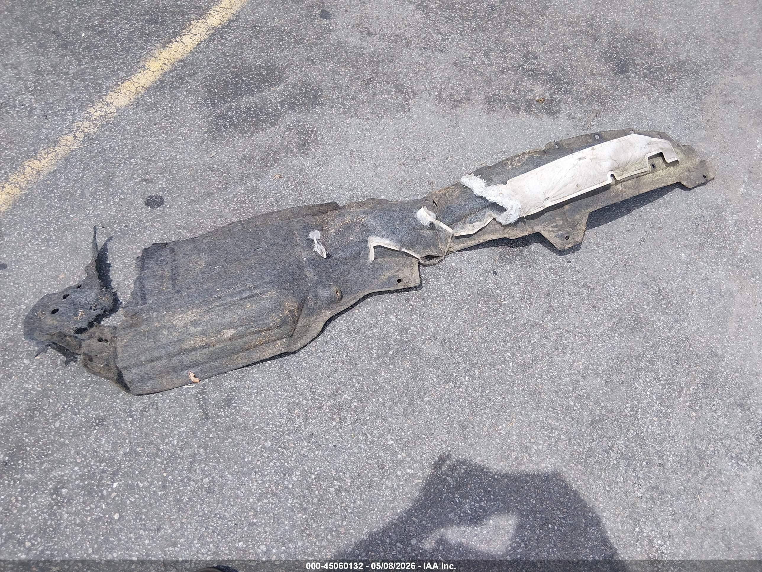 2015 Toyota Rav4 Le White vin: JTMZFREV8FD079840