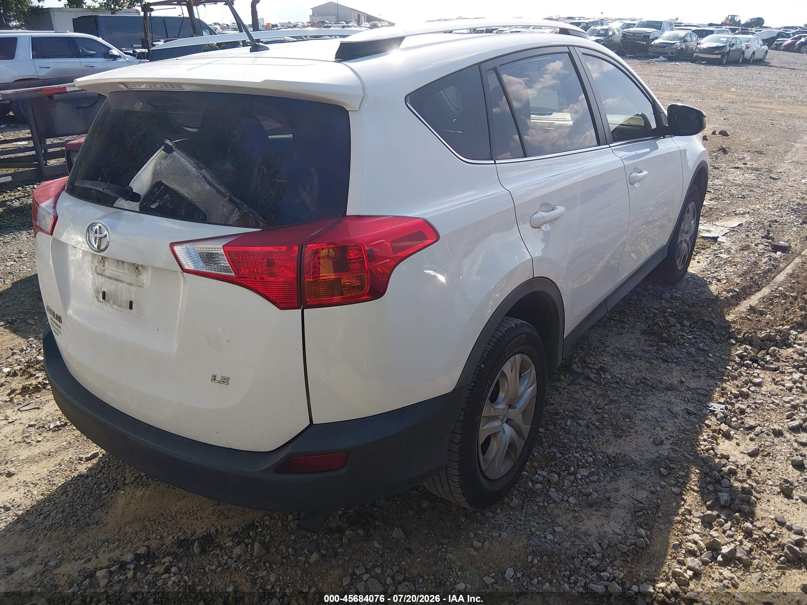2013 Toyota Rav4 Le Белый vin: JTMZFREV9D5000487