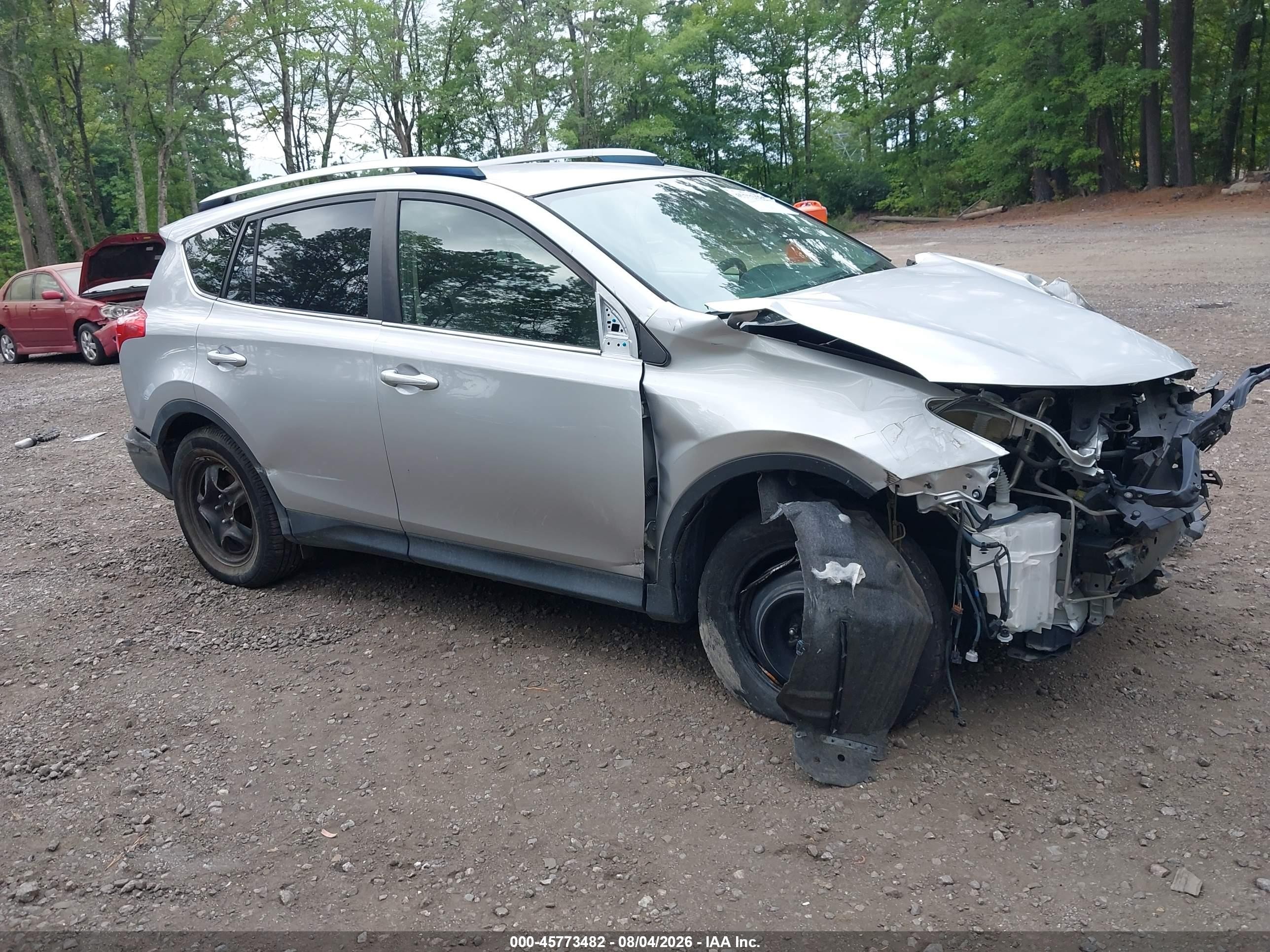 2013 Toyota Rav4 Le Silver vin: JTMZFREV9DD011253