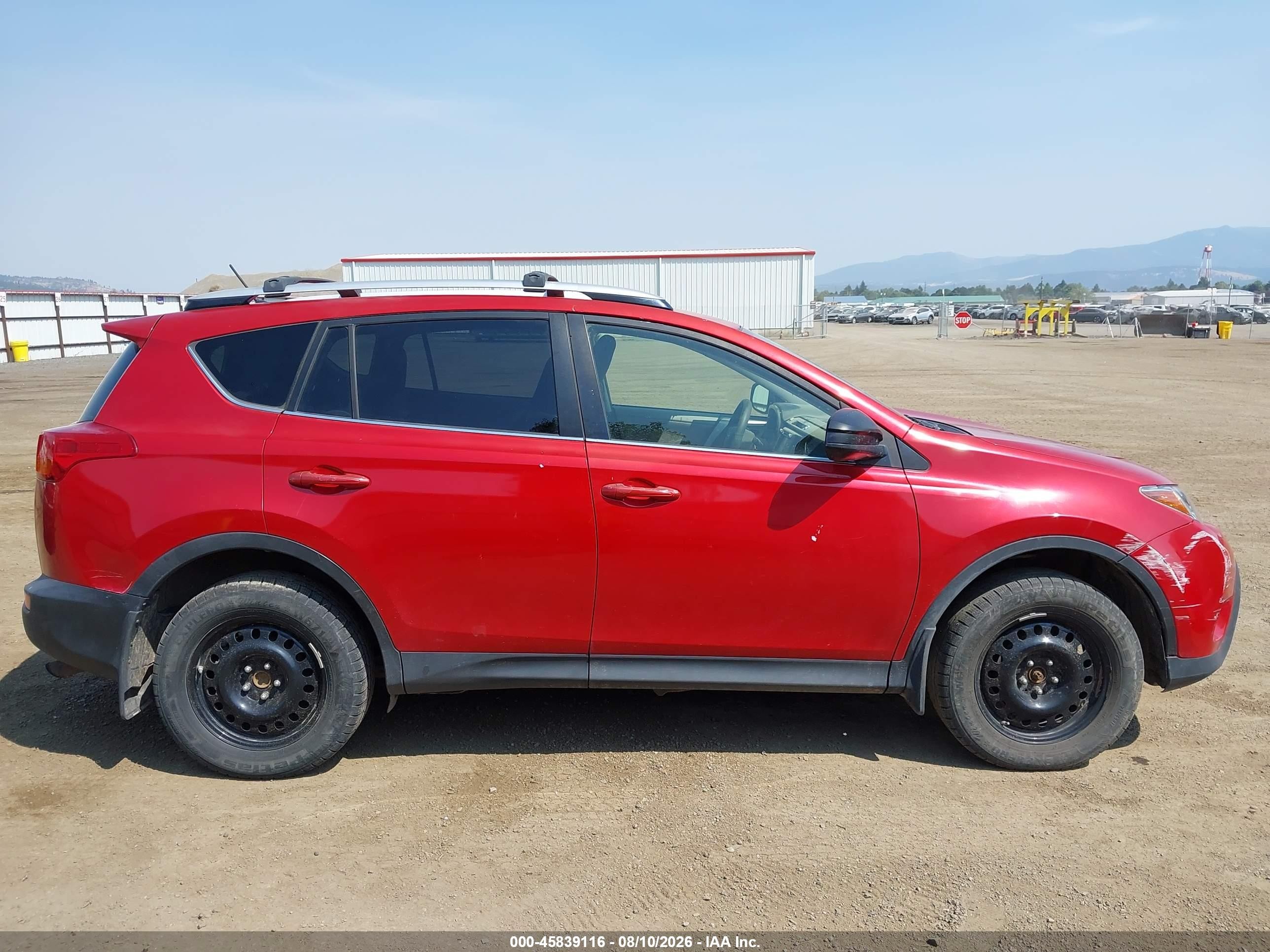 2013 Toyota Rav4 Le Red vin: JTMZFREV9DD025122