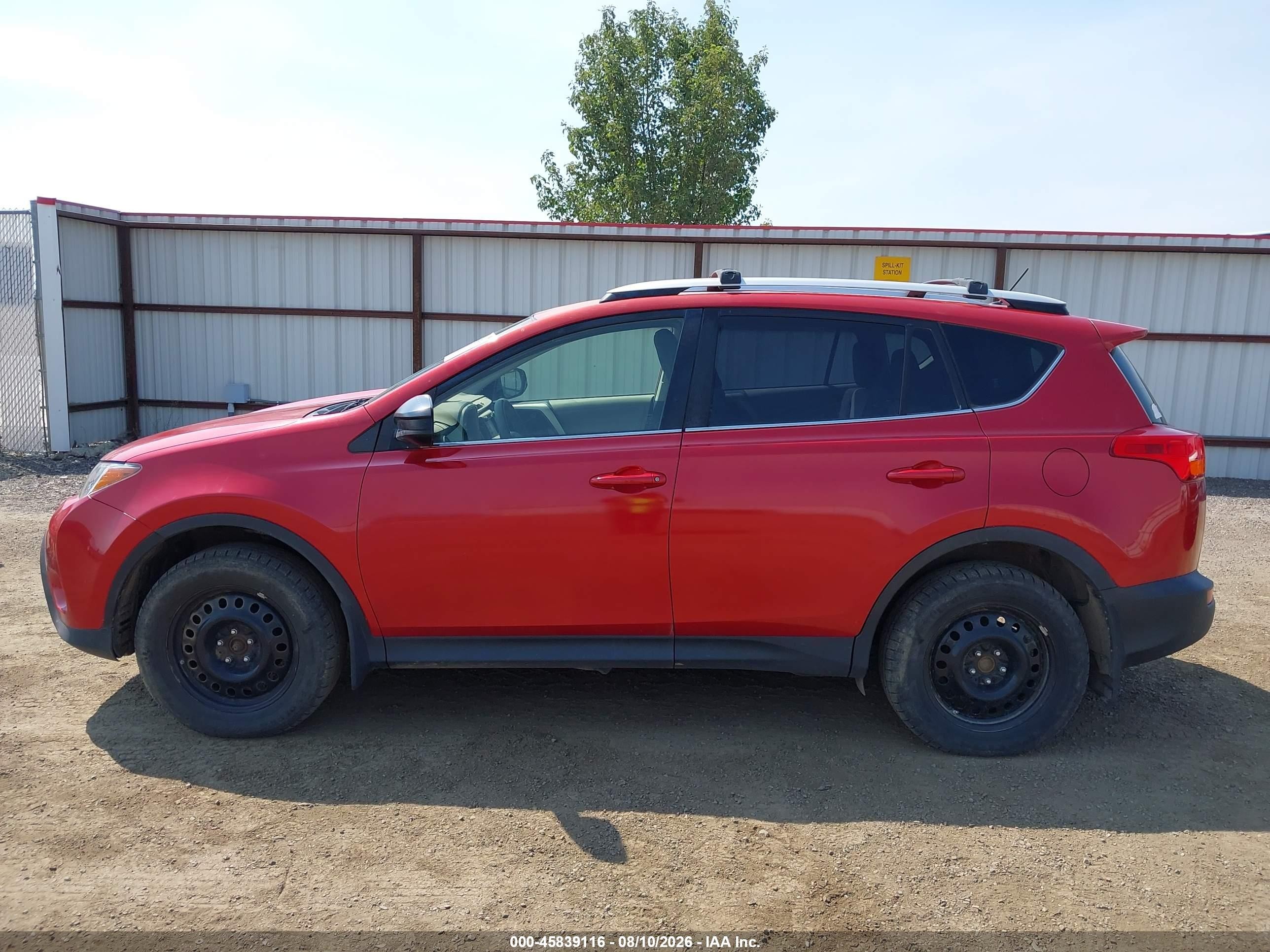 2013 Toyota Rav4 Le Red vin: JTMZFREV9DD025122