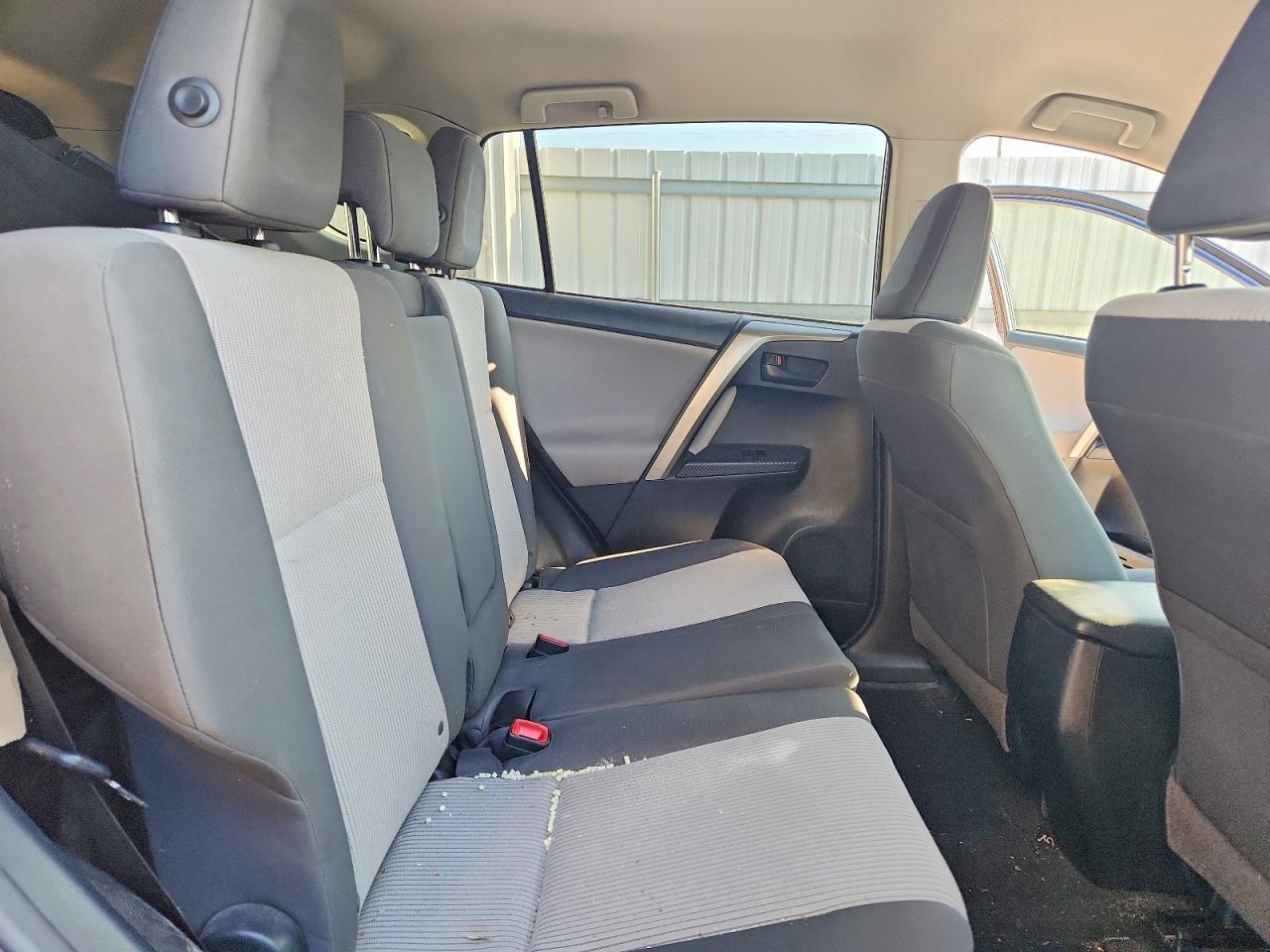 2014 Toyota Rav4 Le Blue vin: JTMZFREV9ED038549