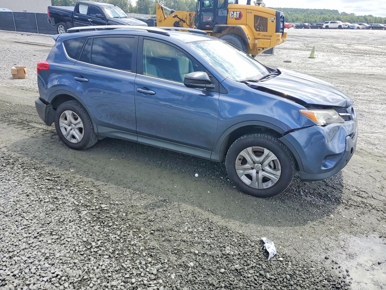 2014 Toyota Rav4 Le Blue vin: JTMZFREV9ED042682