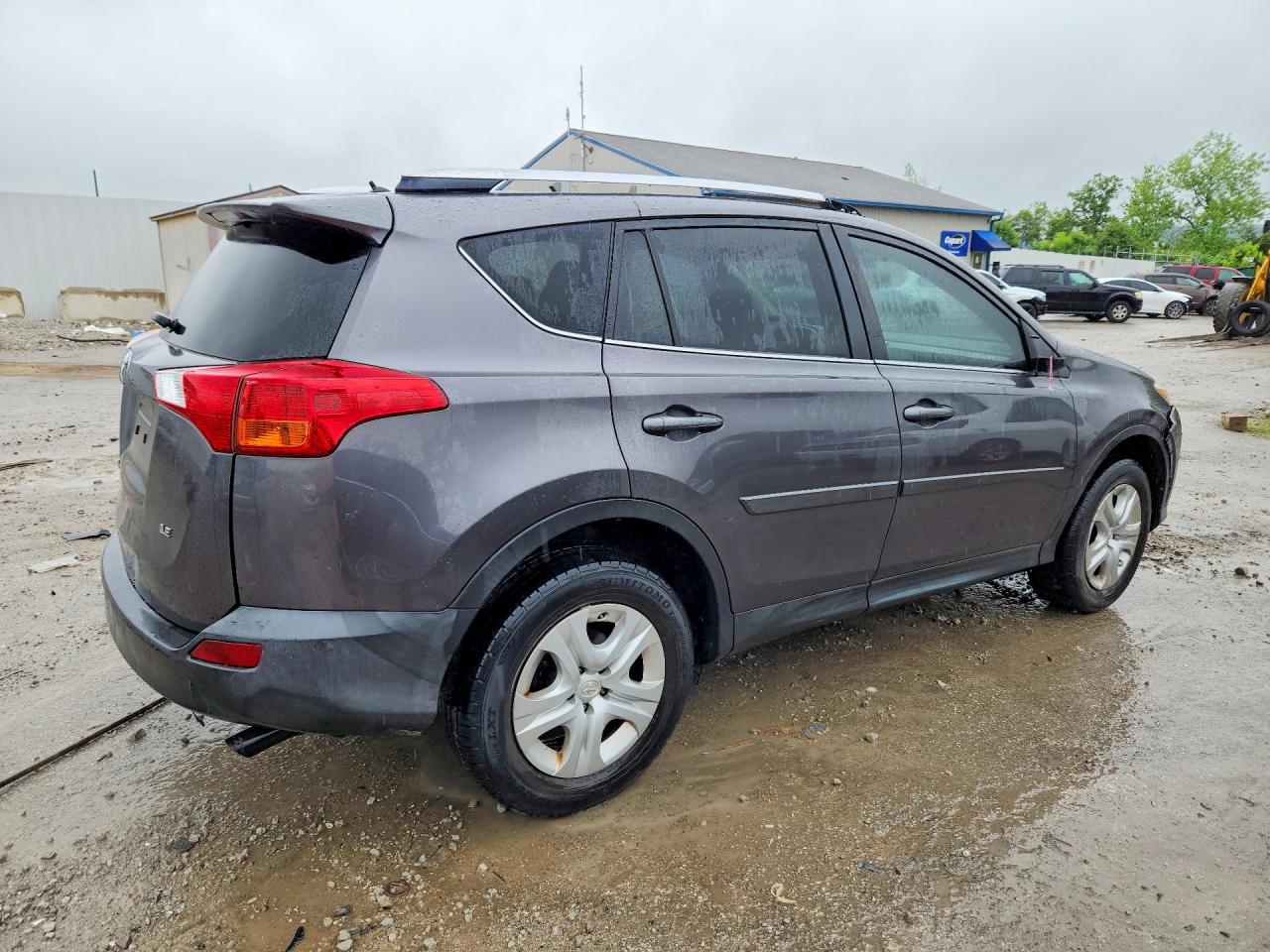 2014 Toyota Rav4 Le Gray vin: JTMZFREV9EJ008291