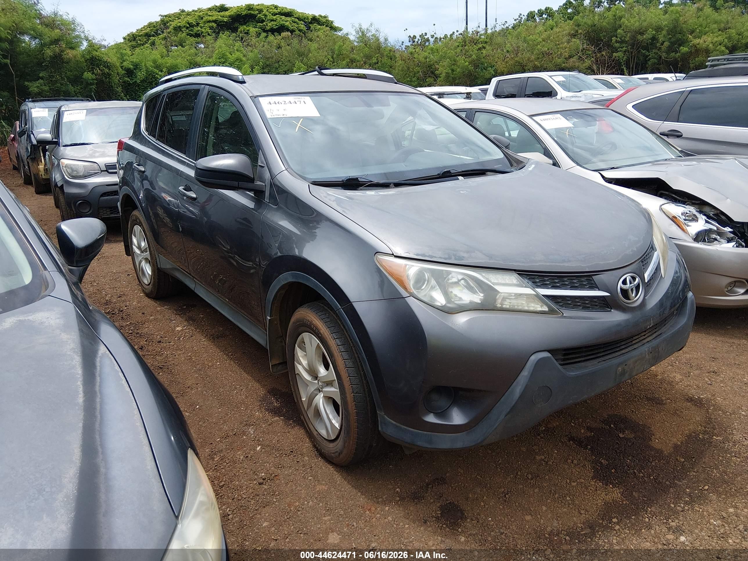2014 Toyota Rav4 Le Gray vin: JTMZFREV9EJ008579