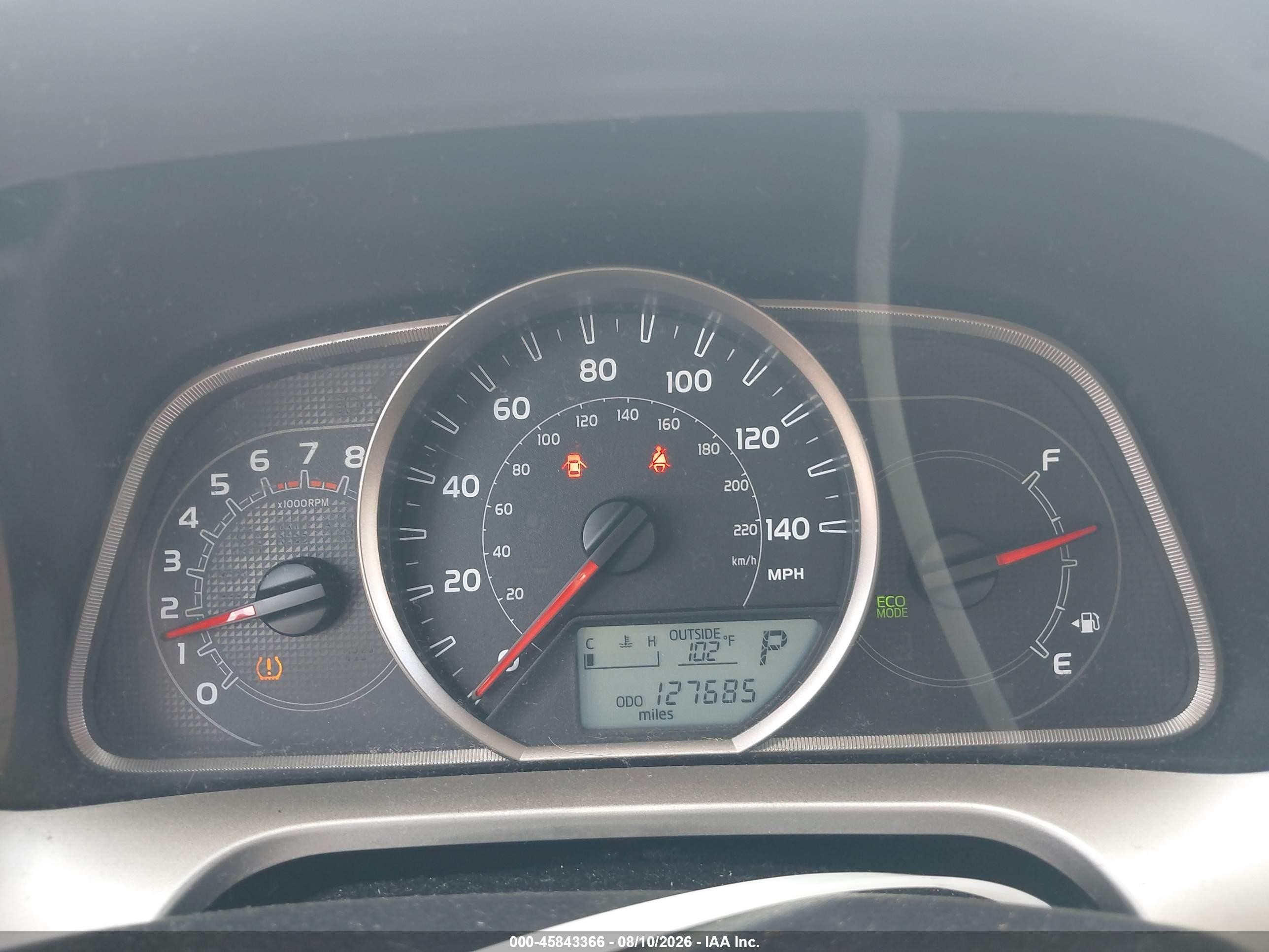 2014 Toyota Rav4 Le Красный vin: JTMZFREV9EJ012213