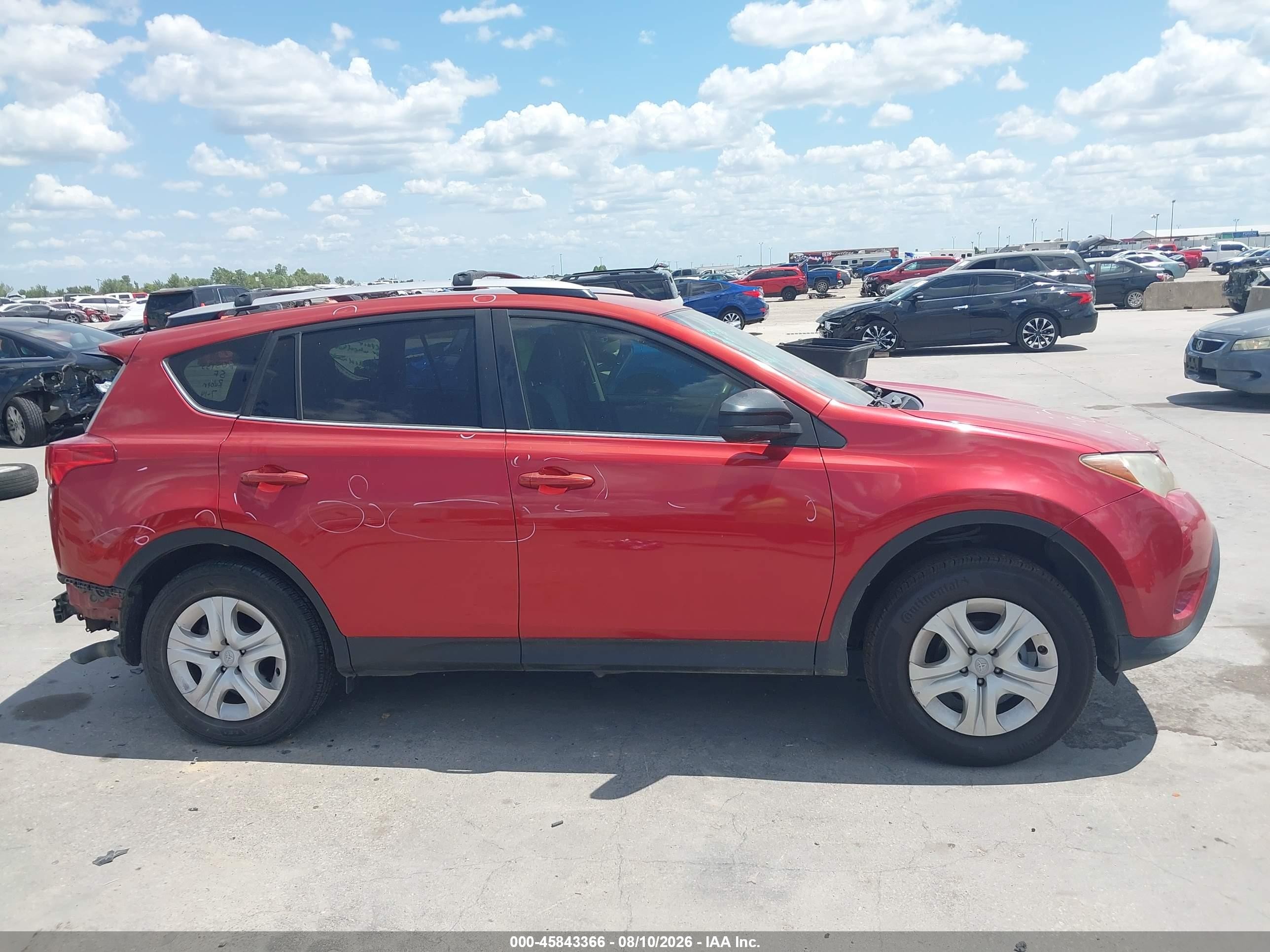 2014 Toyota Rav4 Le Красный vin: JTMZFREV9EJ012213