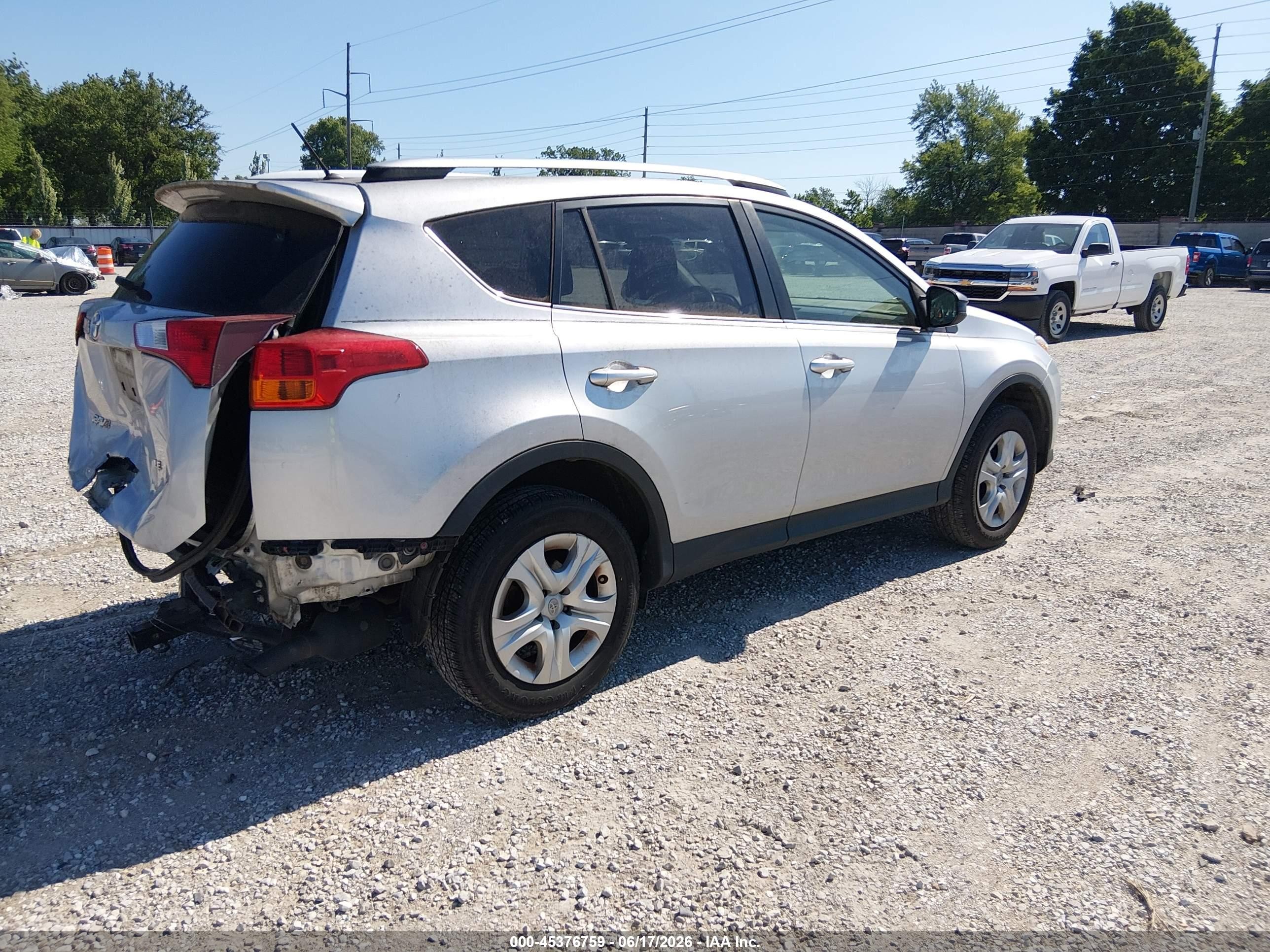 2014 Toyota Rav4 Le Серебряный vin: JTMZFREV9EJ016553