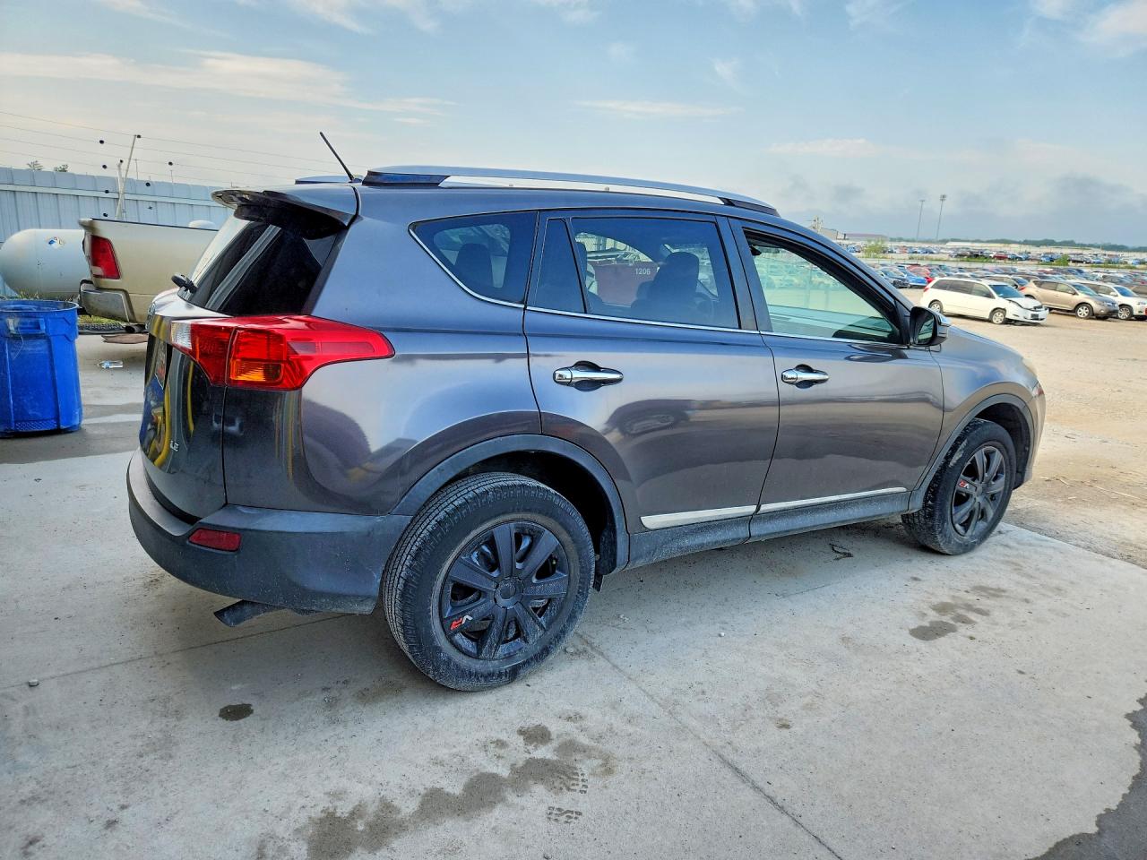 2014 Toyota Rav 4 Серый vin: JTMZFREV9EJ020411